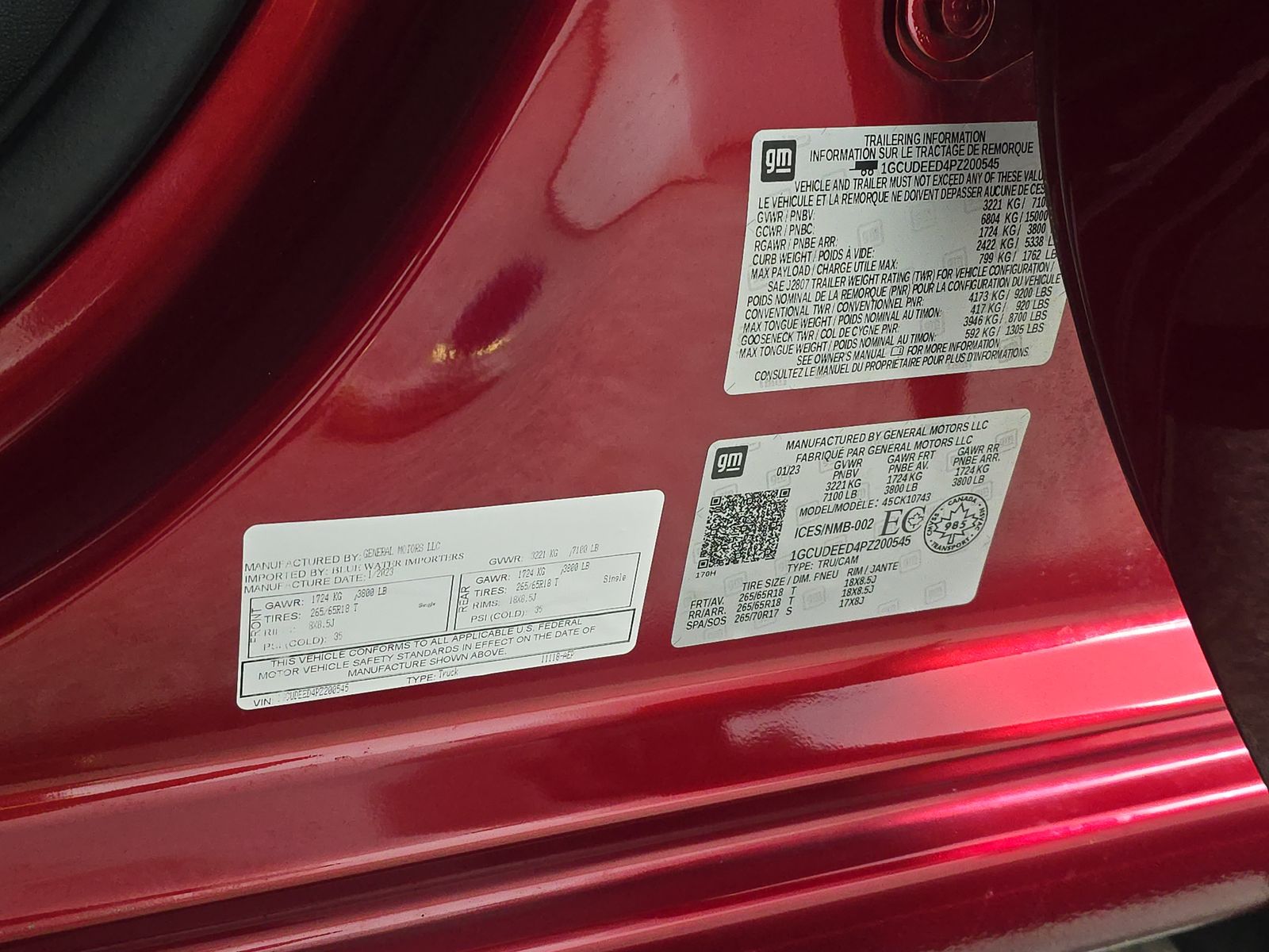 2023 Chevrolet Silverado 1500 RST AWD