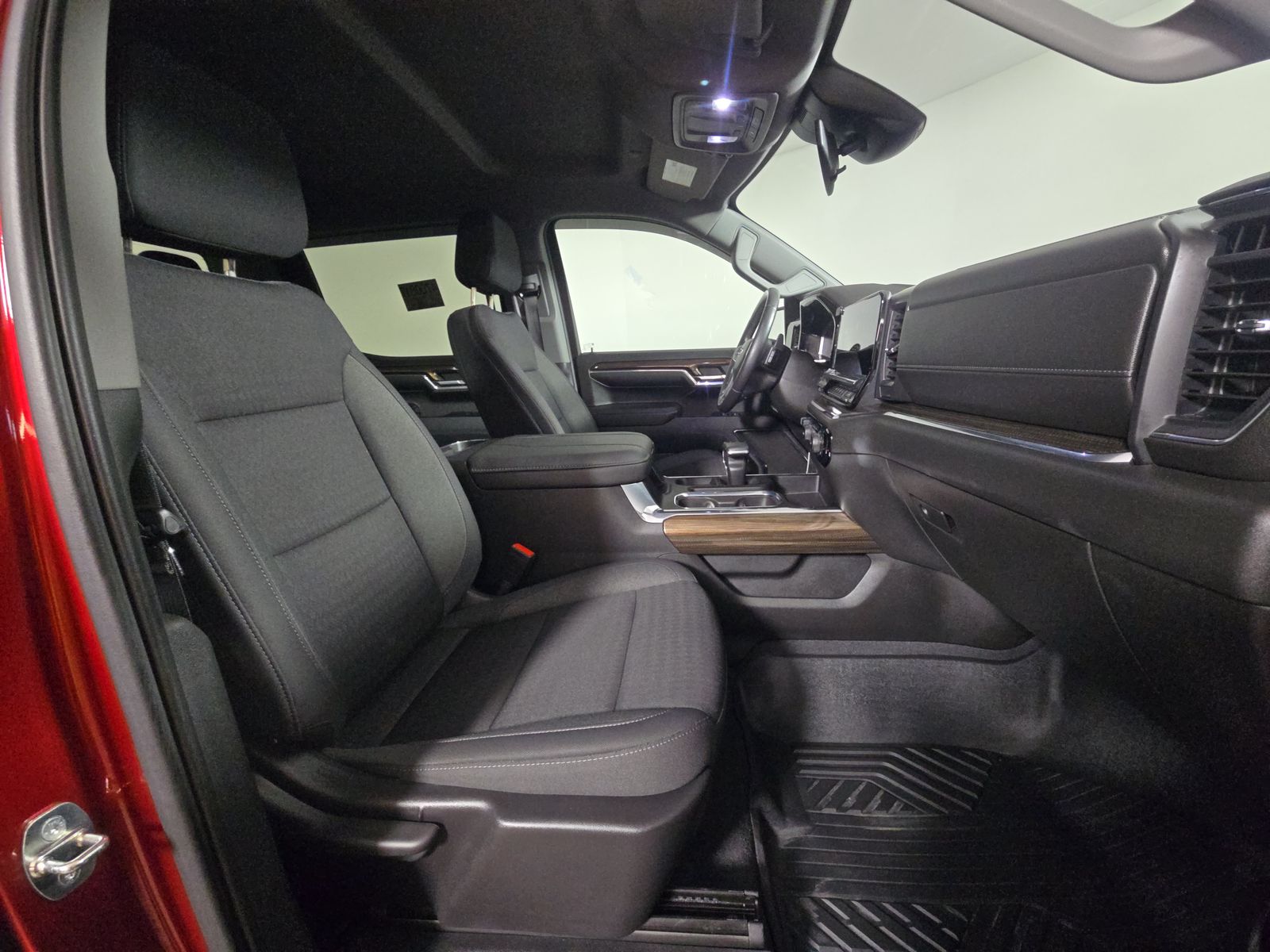 2023 Chevrolet Silverado 1500 RST AWD