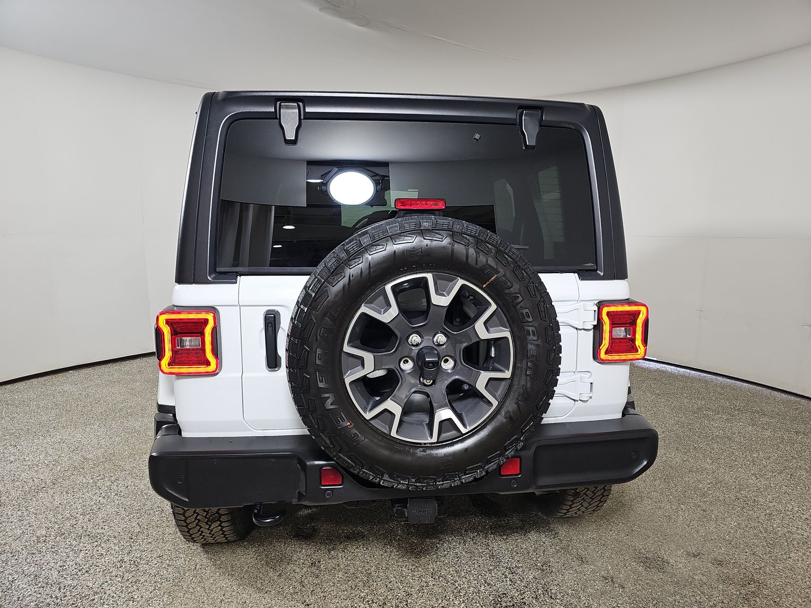 2024 Jeep Wrangler Sahara AWD