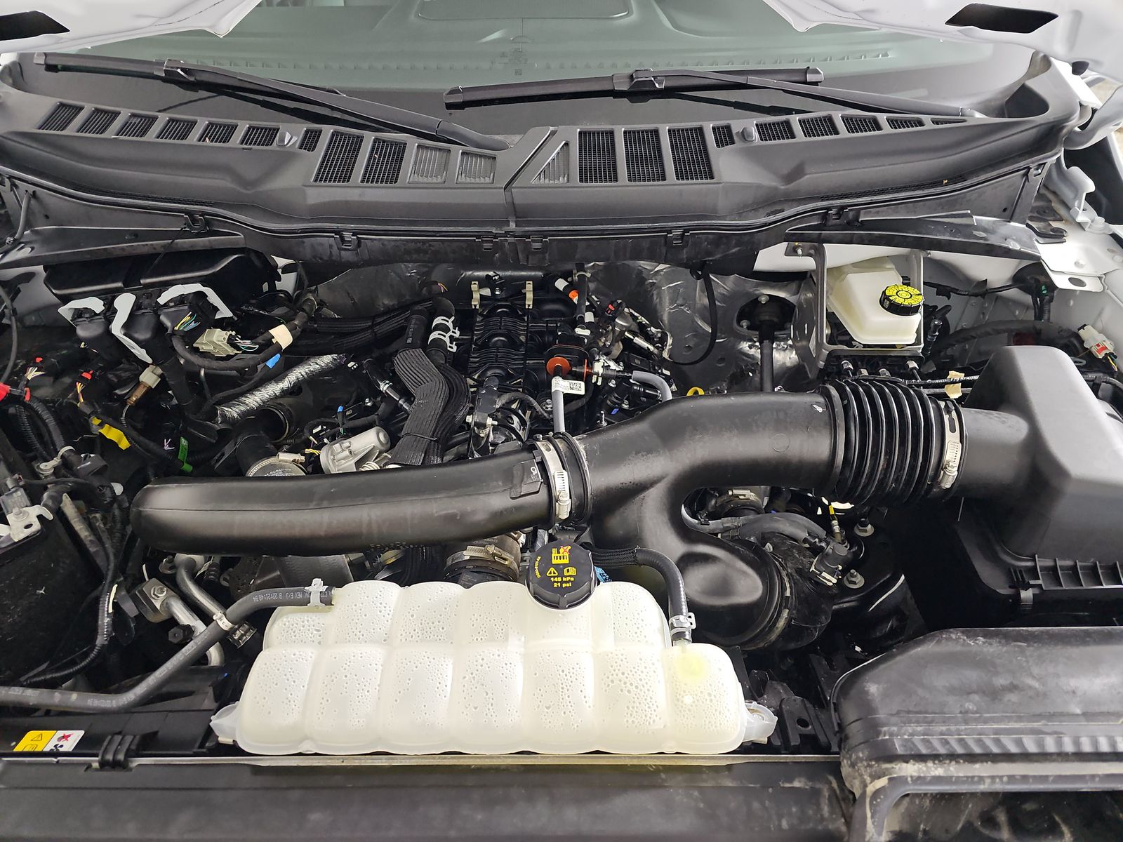 2025 Ford F-150 XLT AWD