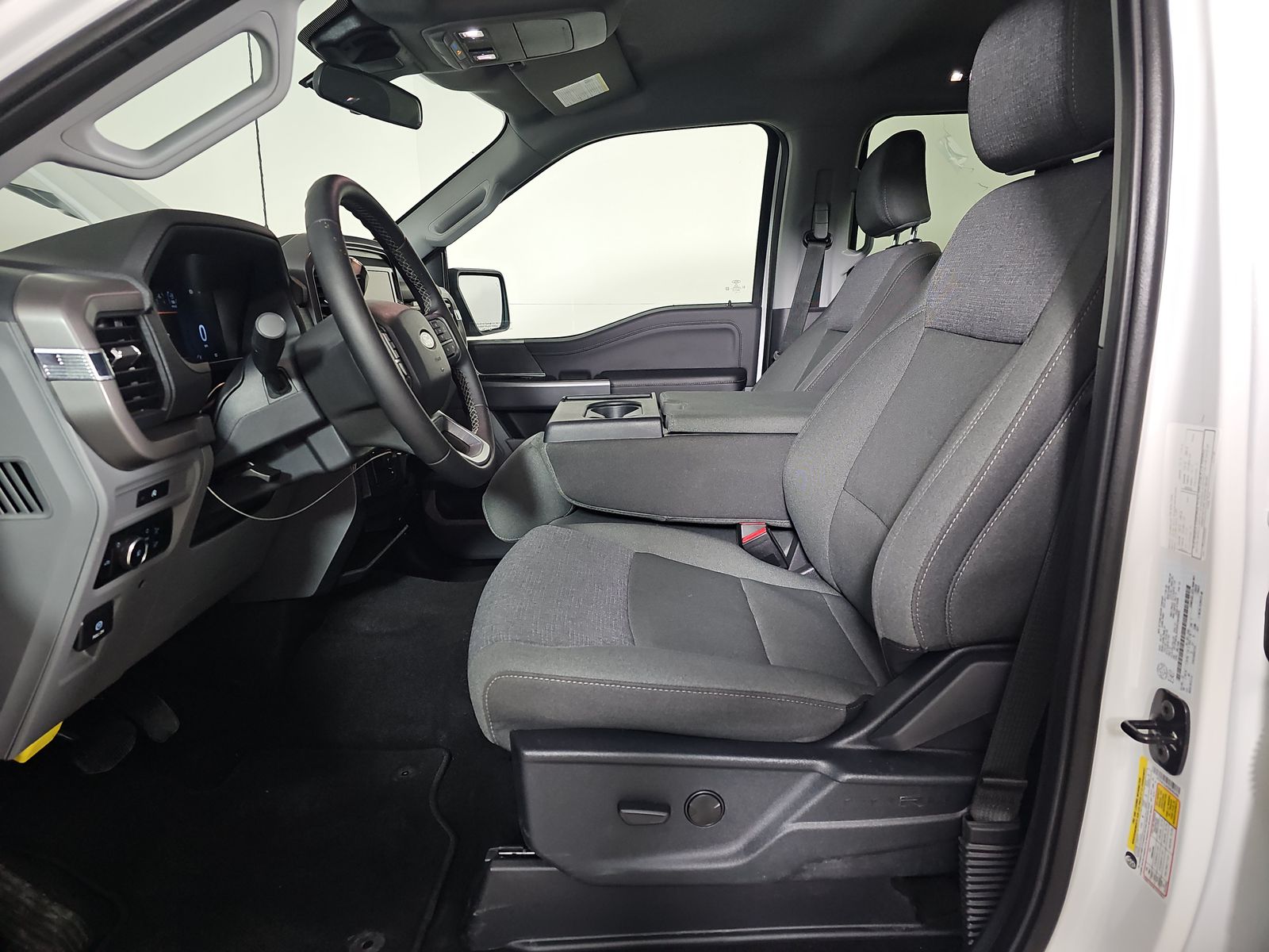 2025 Ford F-150 XLT AWD