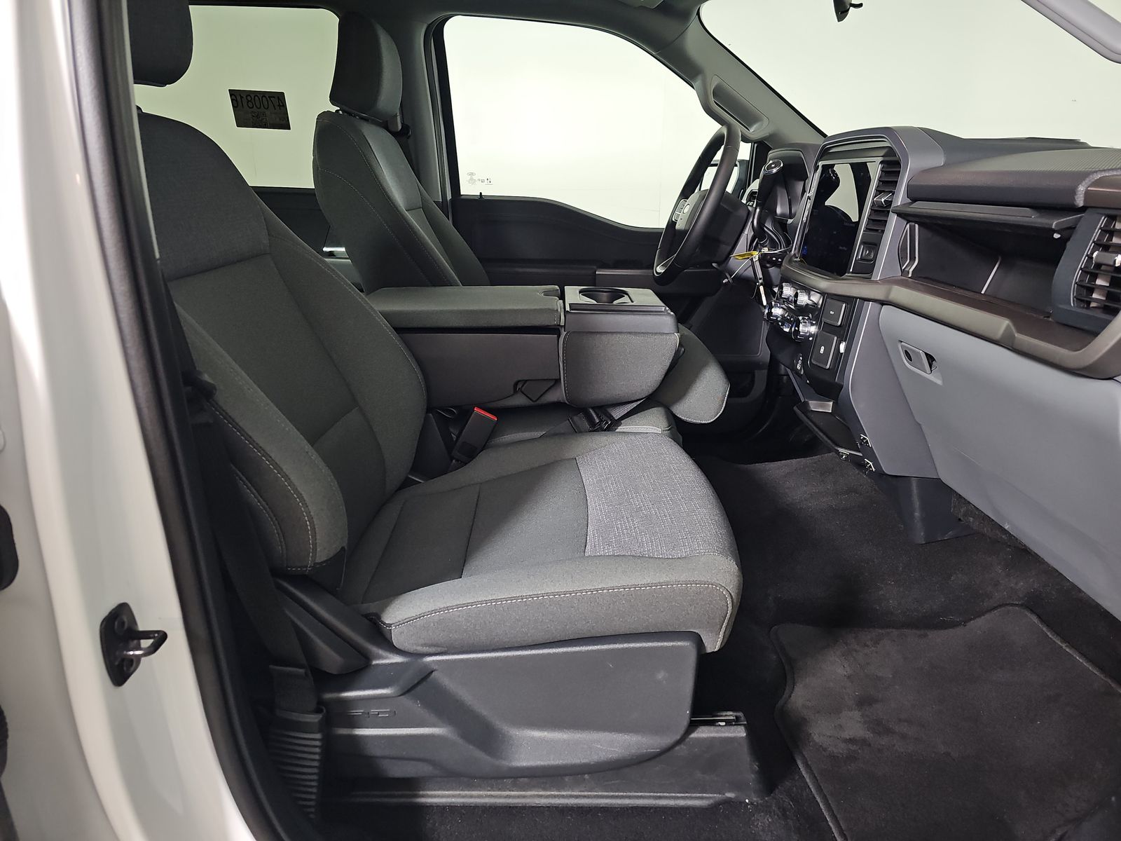 2025 Ford F-150 XLT AWD