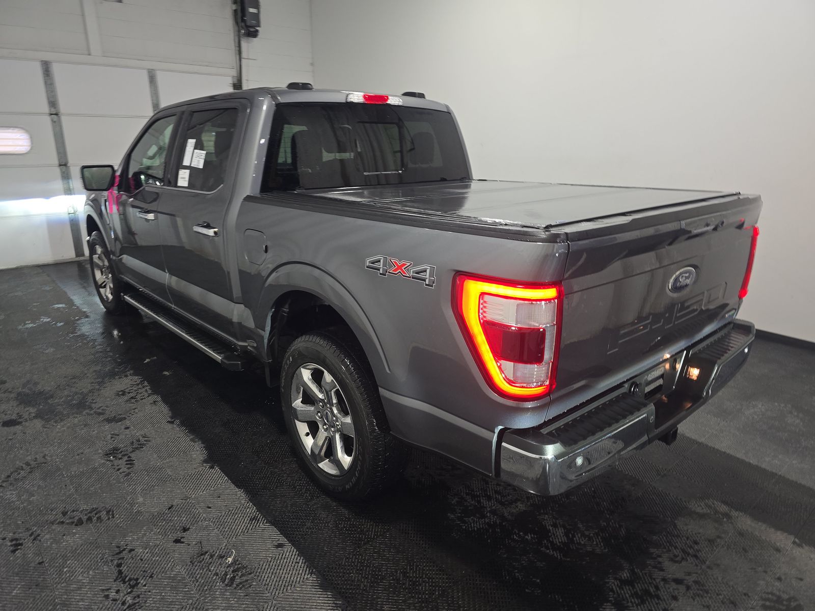 2023 Ford F-150 Lariat AWD