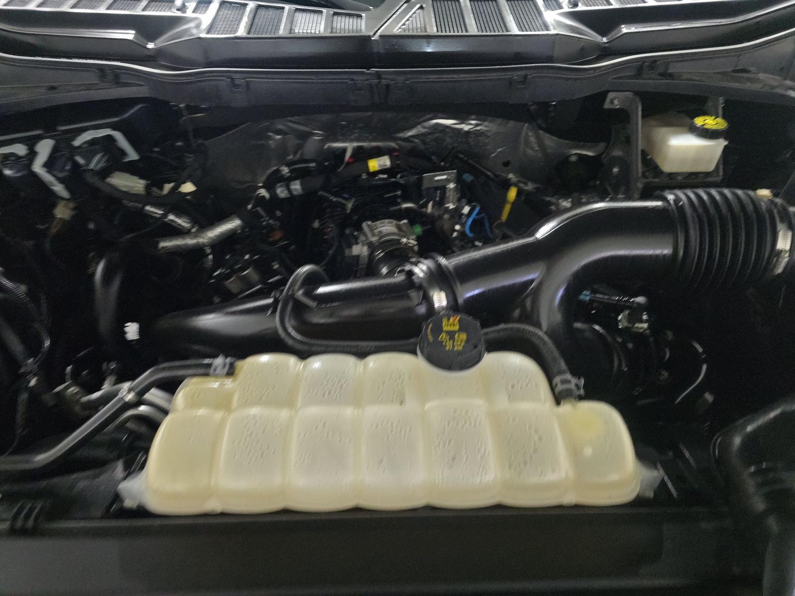 2023 Ford F-150 Lariat AWD