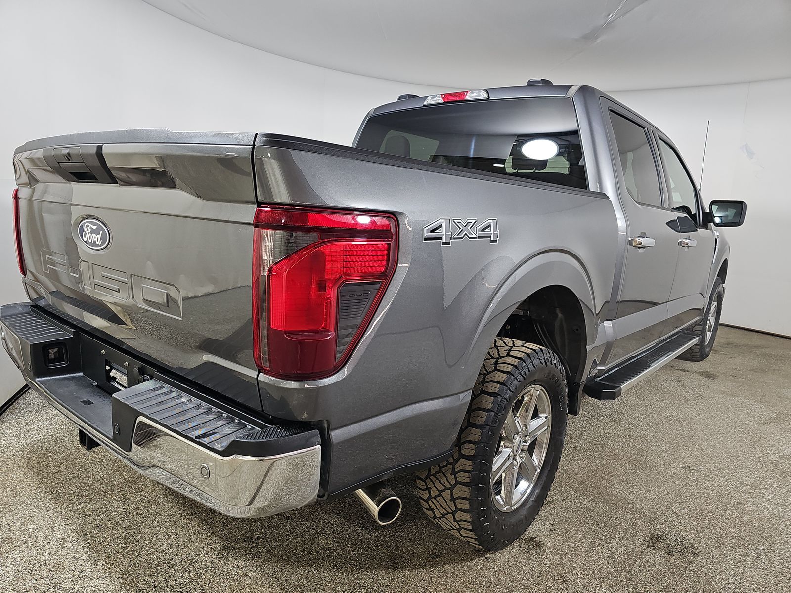 2025 Ford F-150 XLT AWD