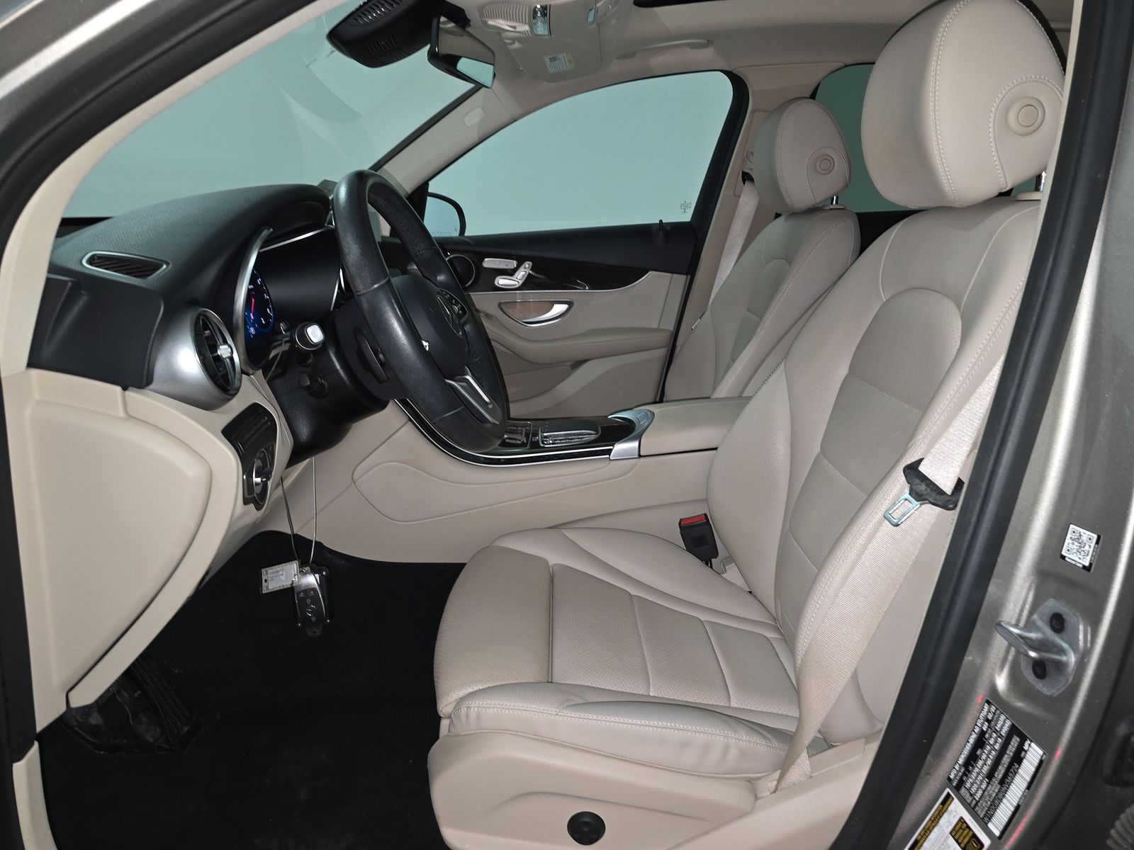 2022 Mercedes-Benz GLC GLC 300 RWD