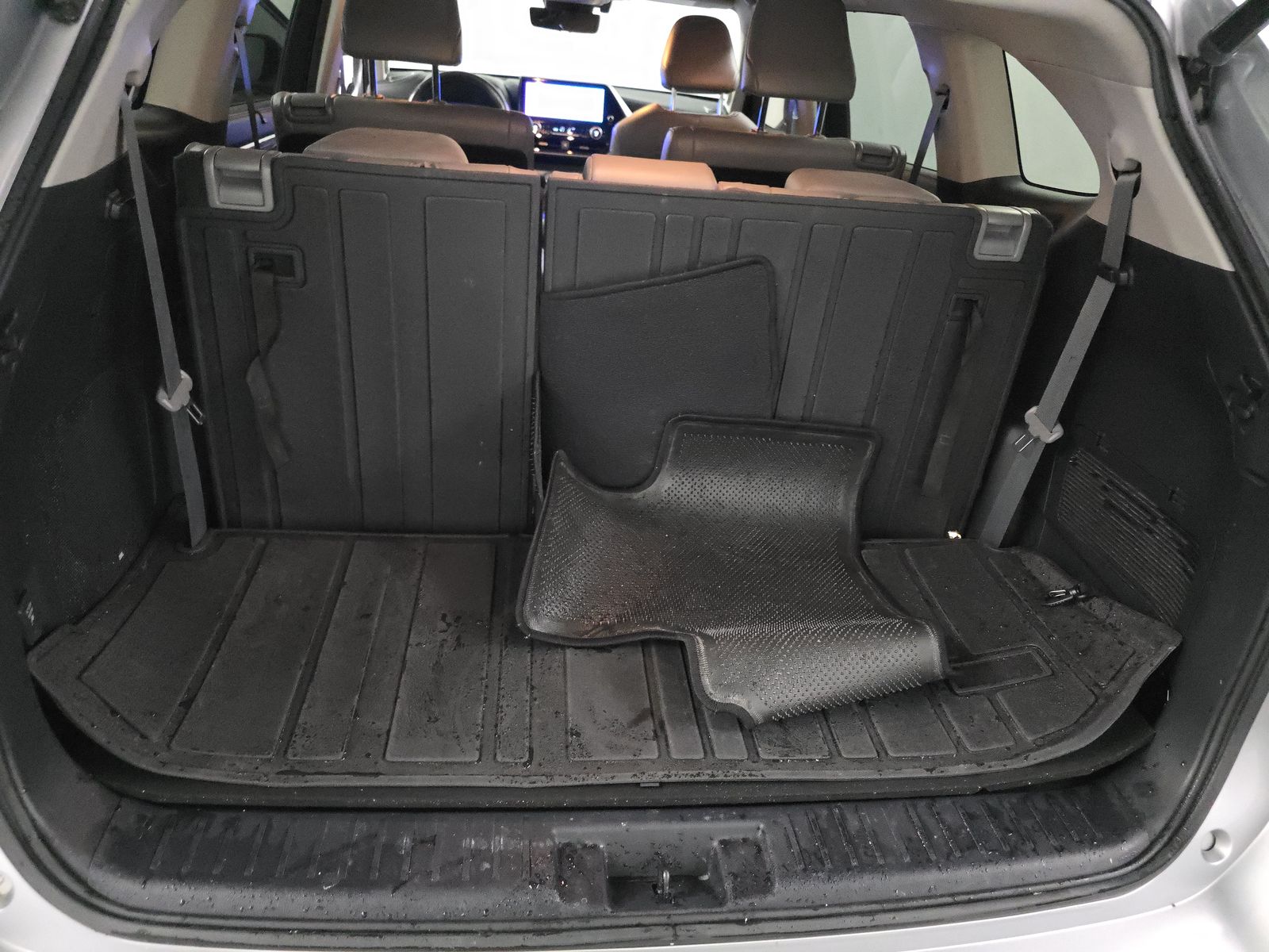 2023 Toyota Highlander Hybrid Platinum FWD