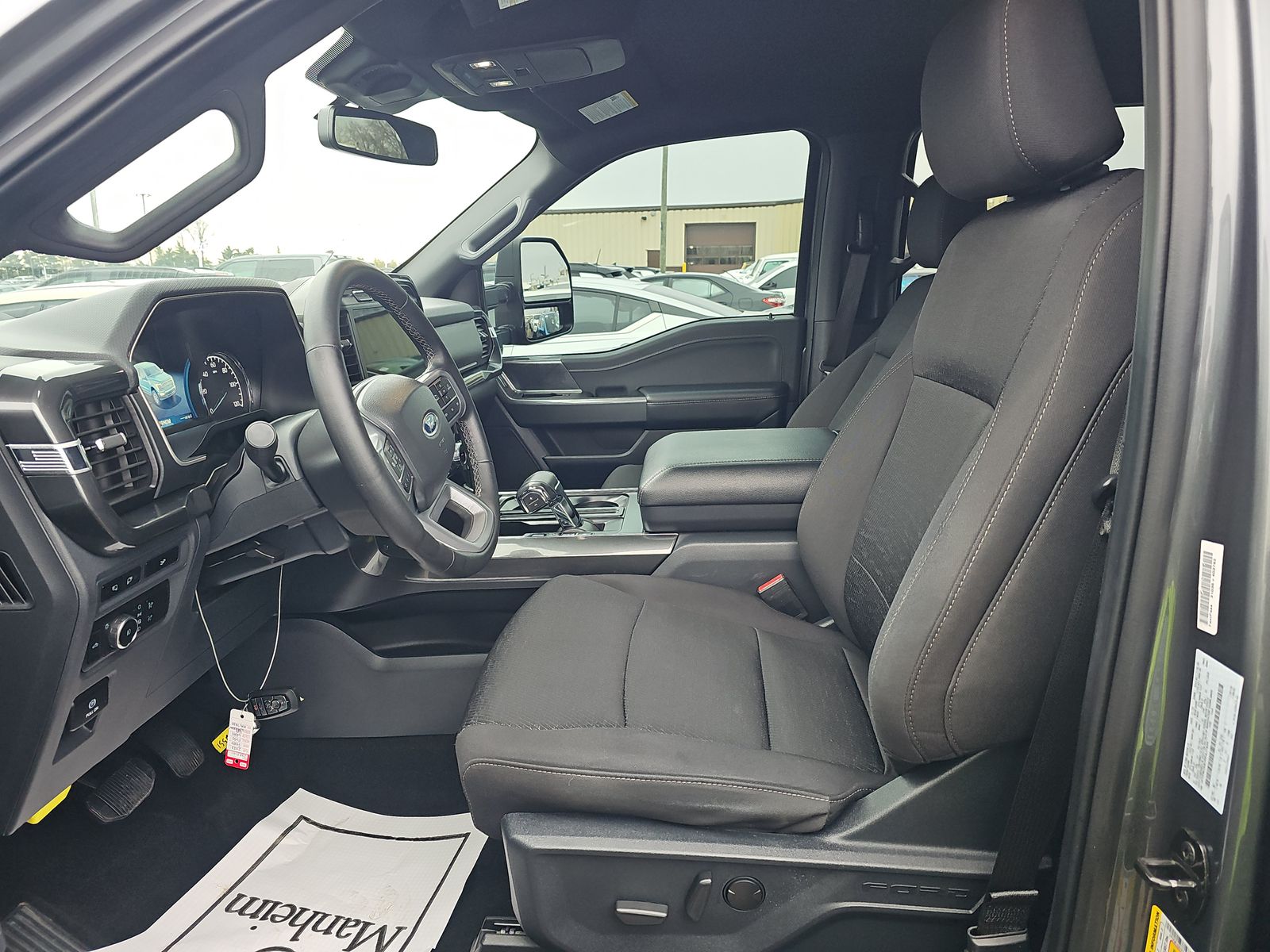 2023 Ford F-150 XLT AWD