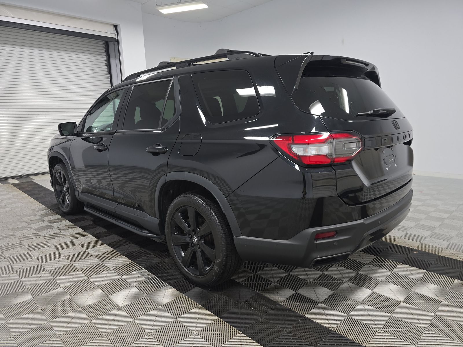 2023 Honda Pilot Elite AWD