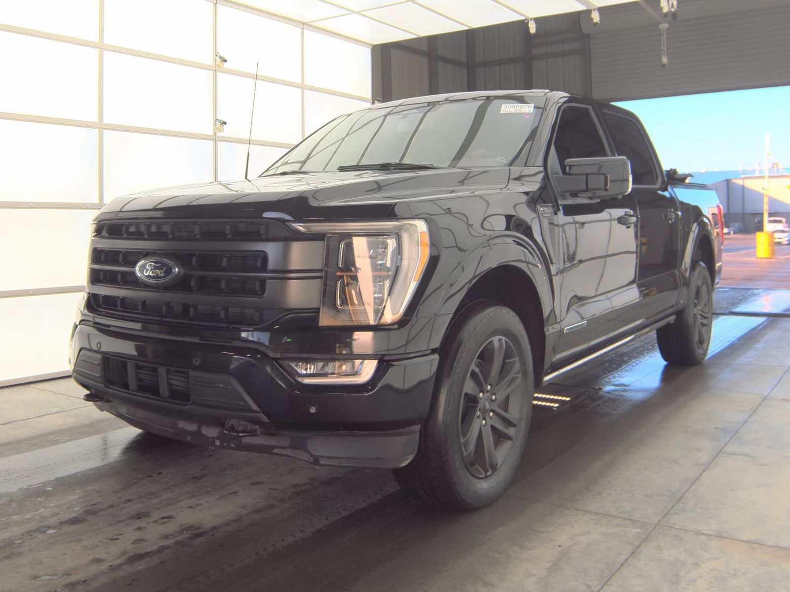 2023 Ford F-150 Hybrid Lariat AWD