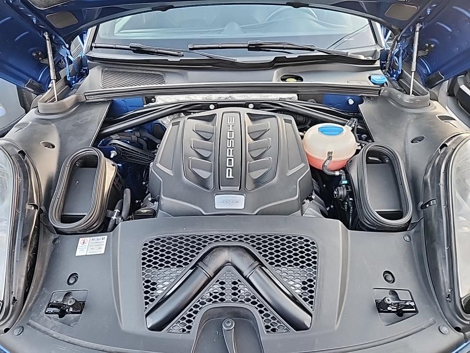 2017 Porsche Macan GTS AWD