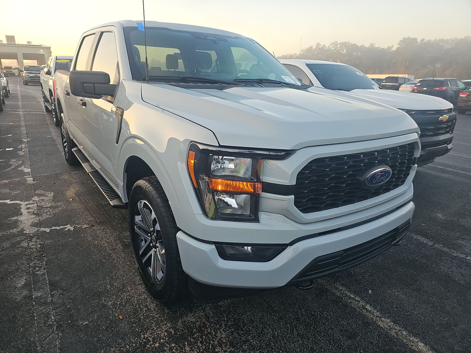 2023 Ford F-150 XL AWD