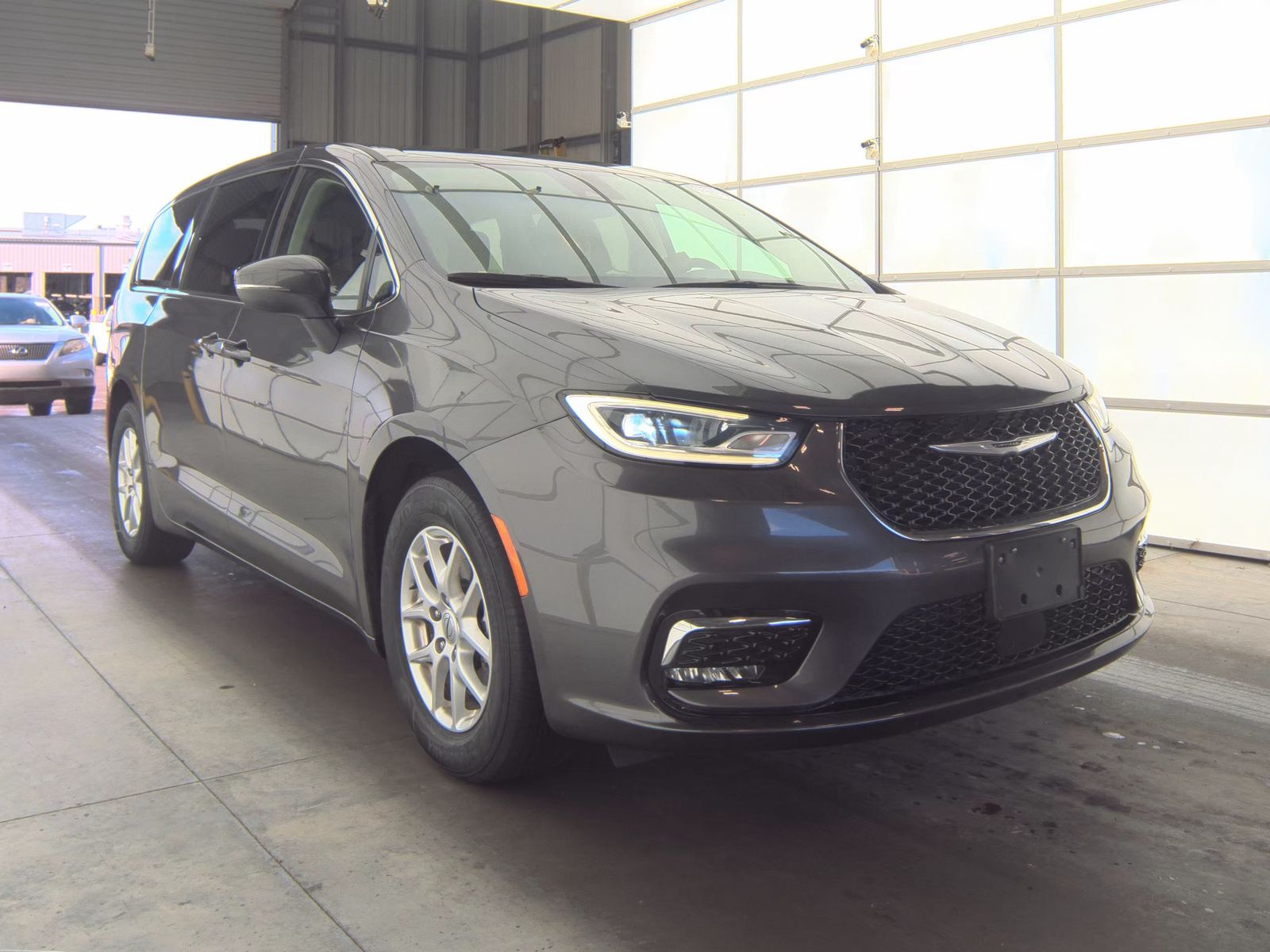 2023 Chrysler Pacifica Touring L FWD