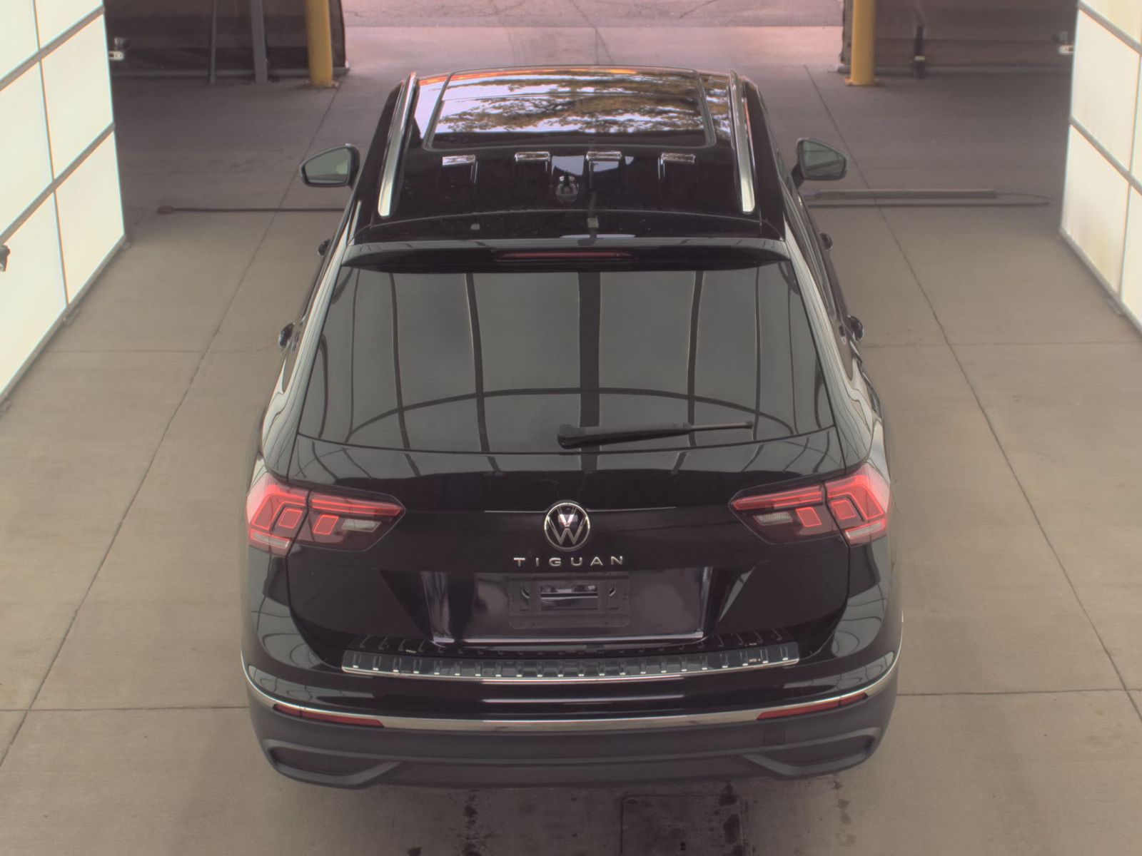 2024 Volkswagen Tiguan 2.0T Wolfsburg Edition FWD
