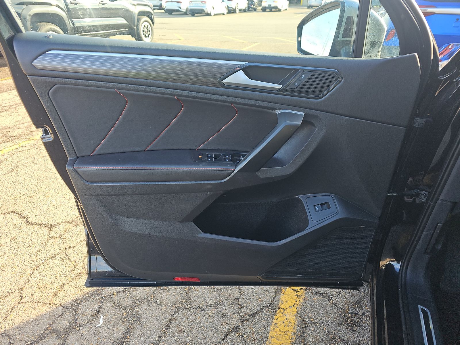 2024 Volkswagen Tiguan 2.0T Wolfsburg Edition FWD