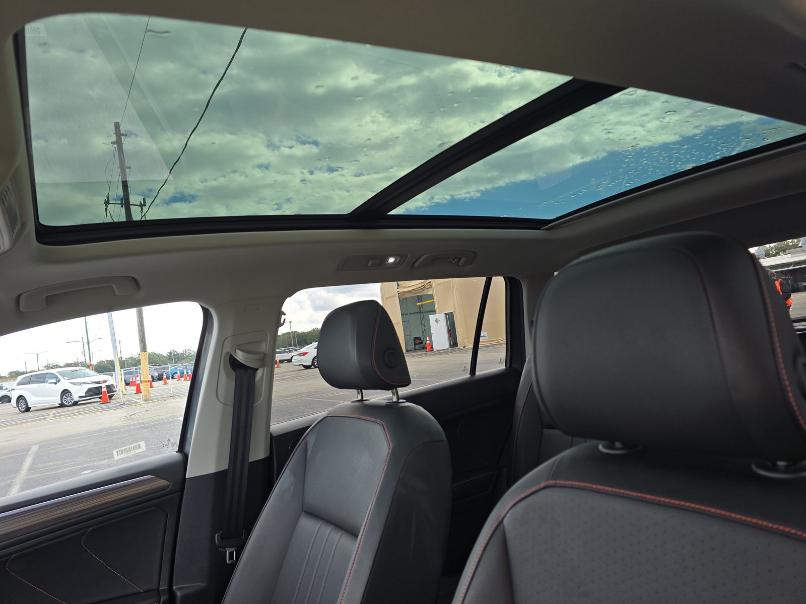 2024 Volkswagen Tiguan 2.0T Wolfsburg Edition FWD