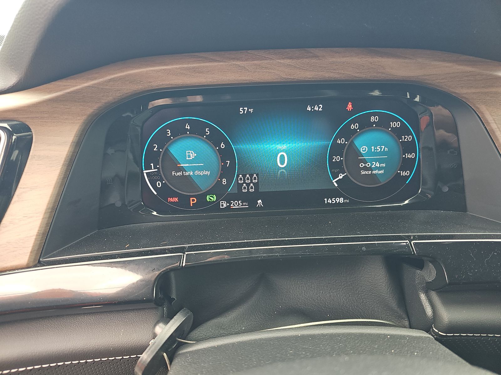 2025 Volkswagen Atlas 2.0T SE FWD