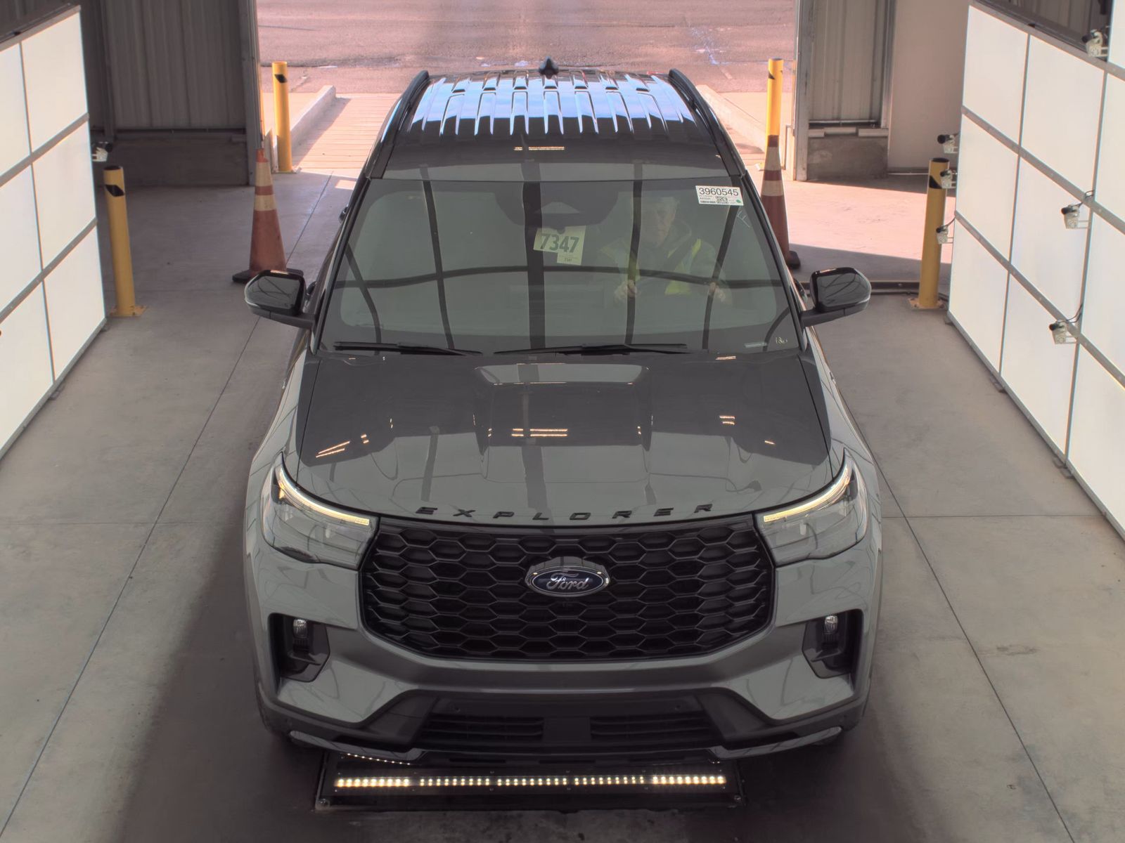 2025 Ford Explorer ST-Line AWD