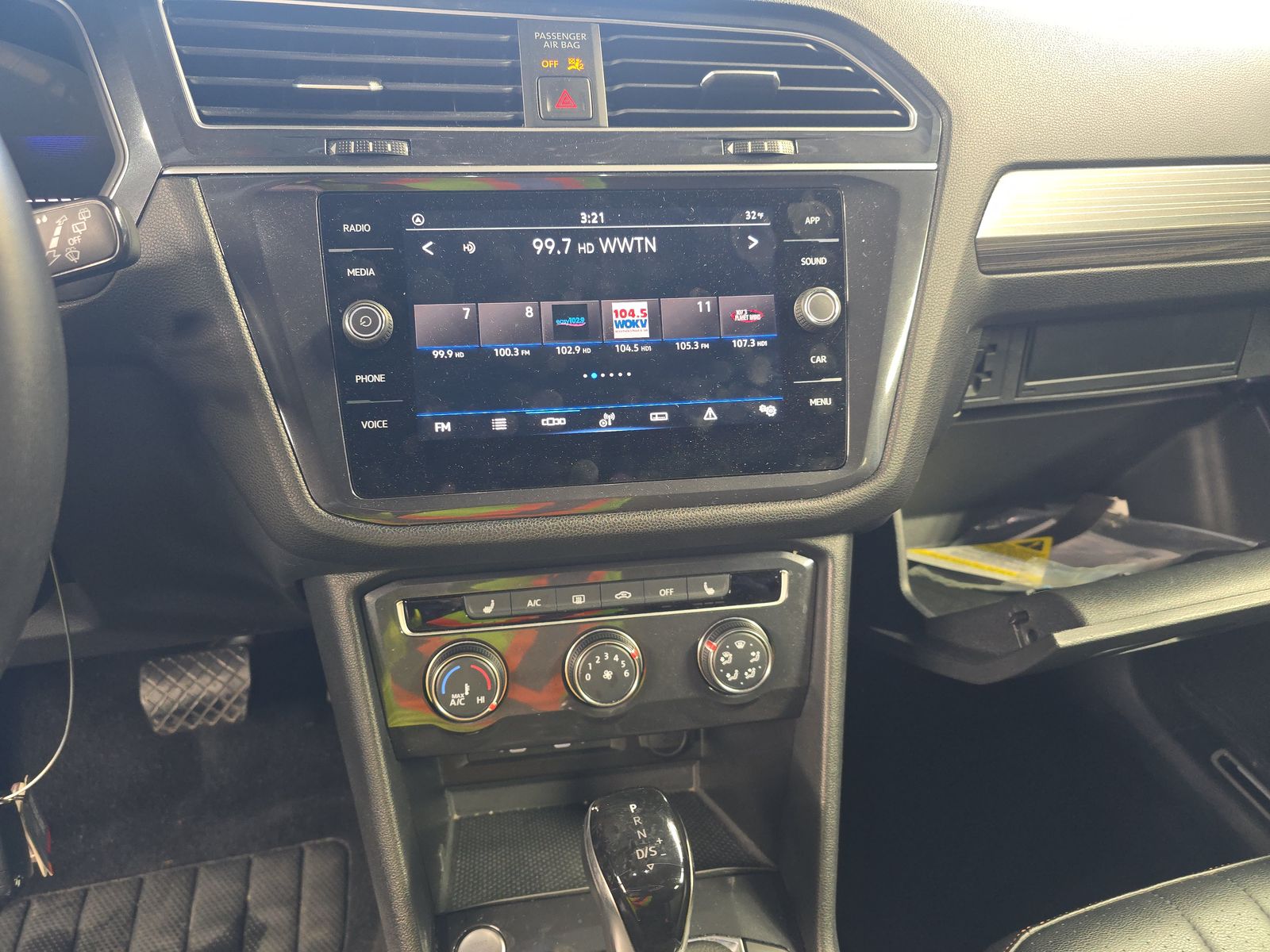 2024 Volkswagen Tiguan 2.0T Wolfsburg Edition FWD