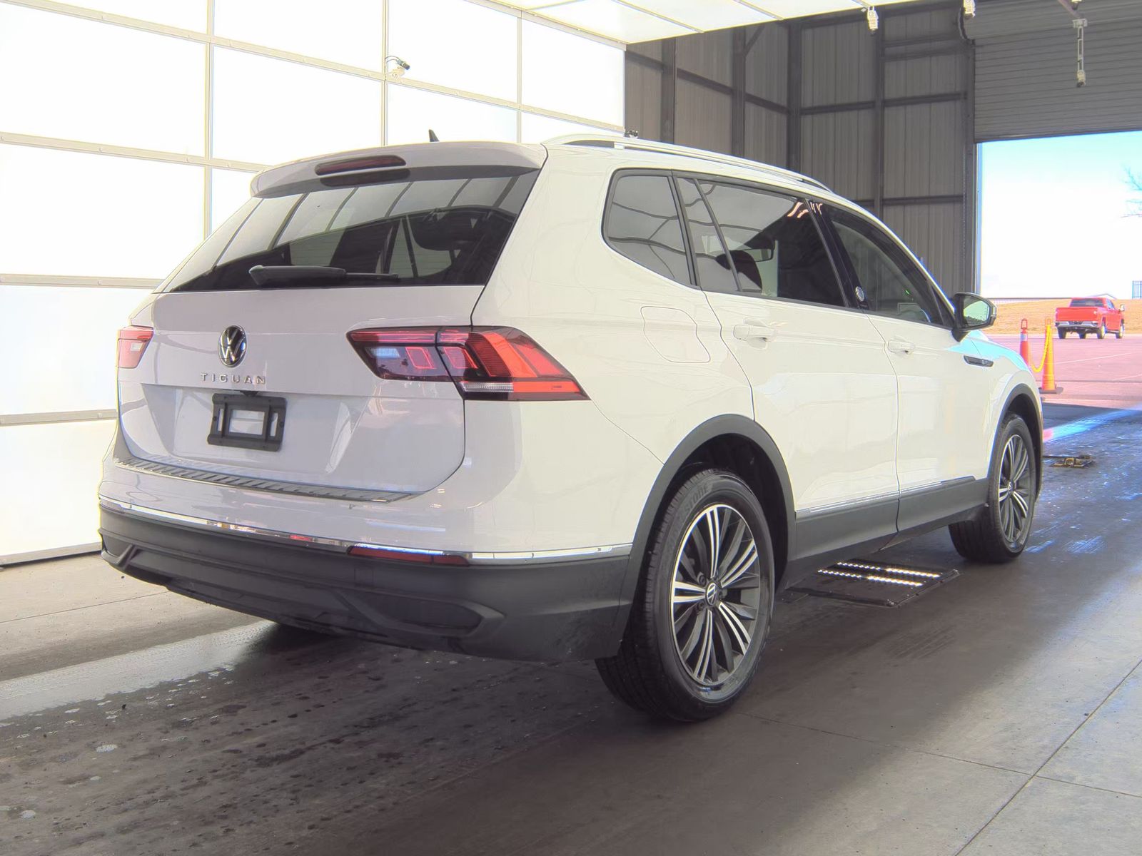 2024 Volkswagen Tiguan 2.0T Wolfsburg Edition FWD