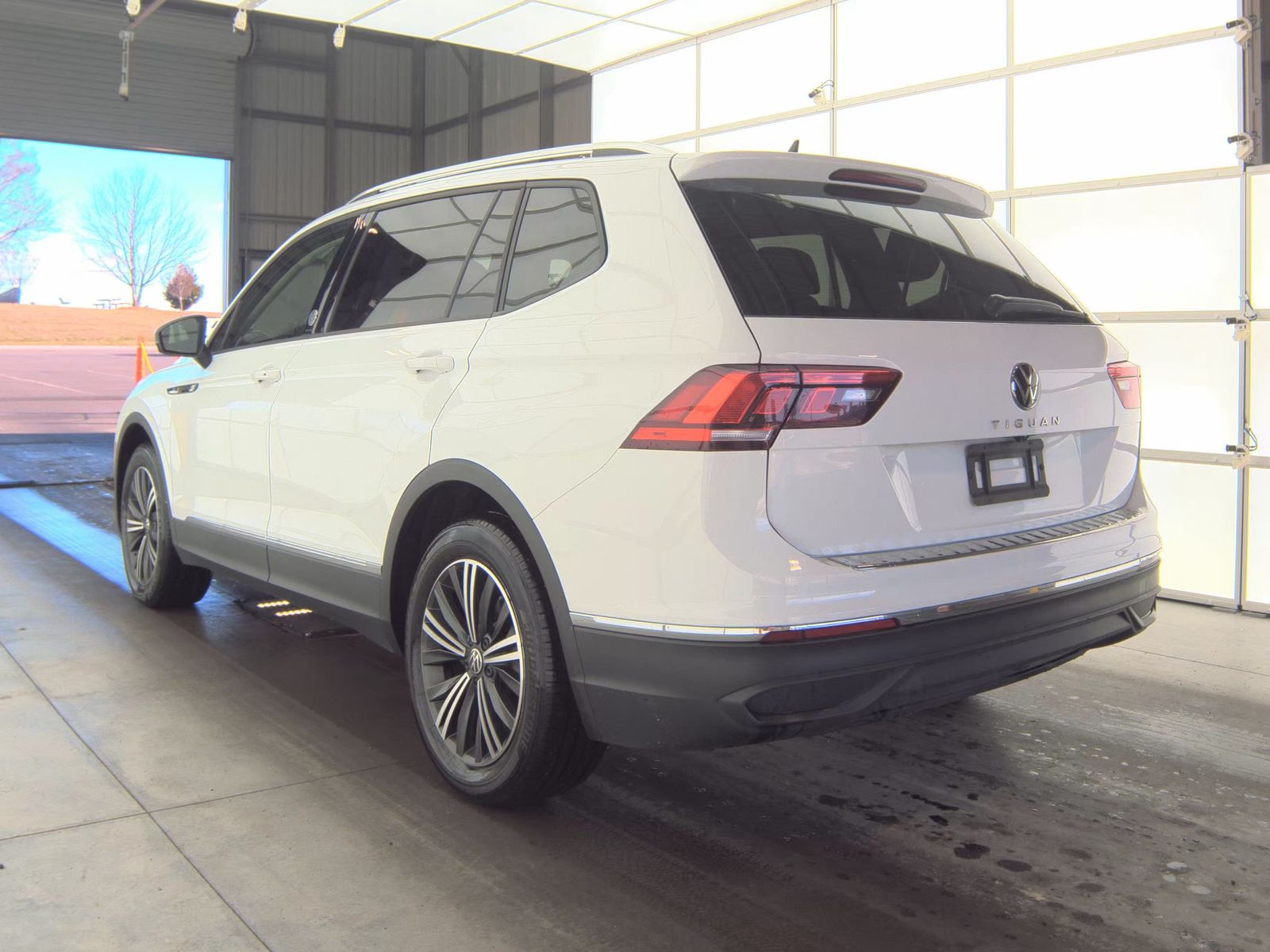 2024 Volkswagen Tiguan 2.0T Wolfsburg Edition FWD