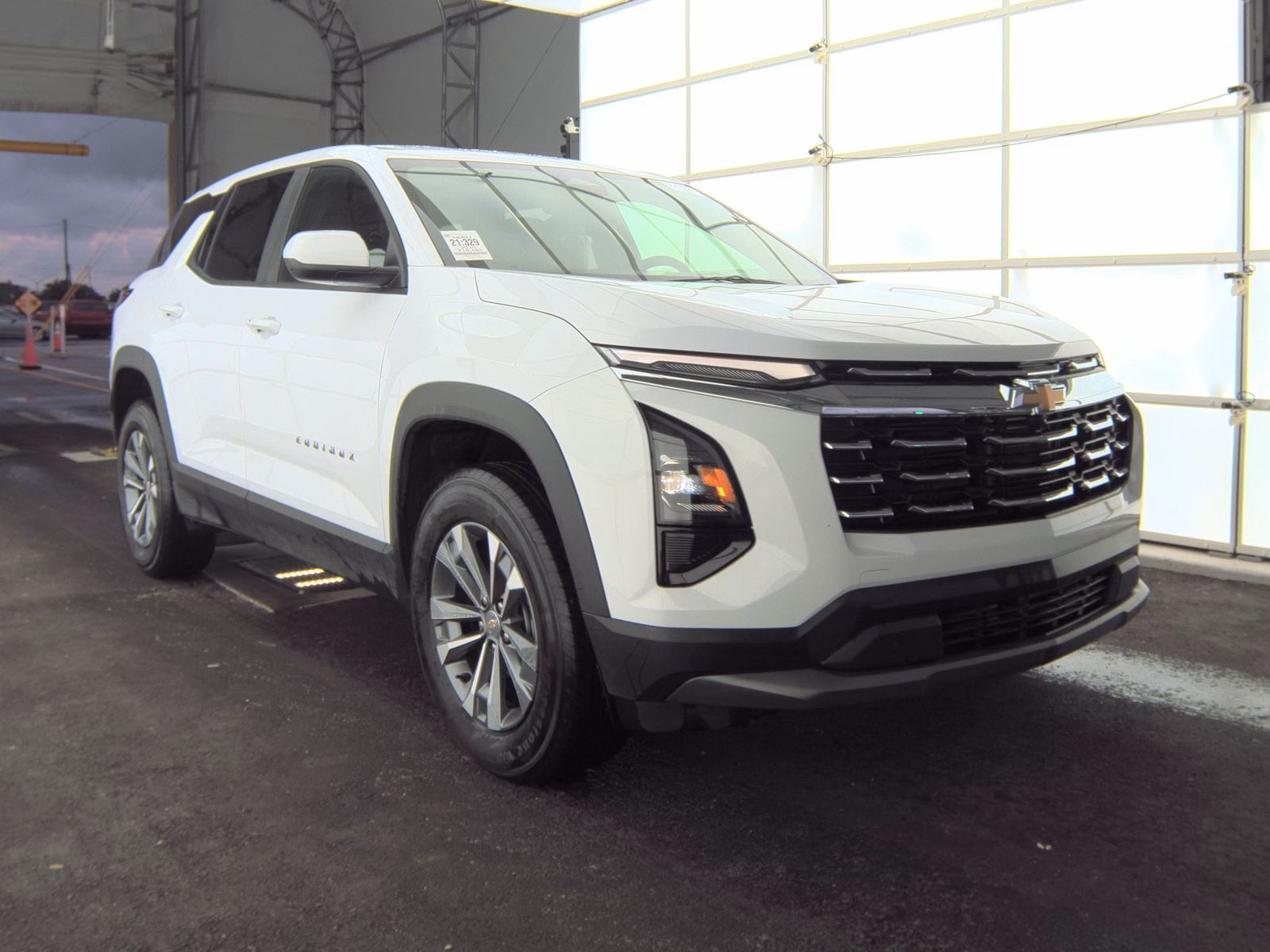 2025 Chevrolet Equinox LT FWD