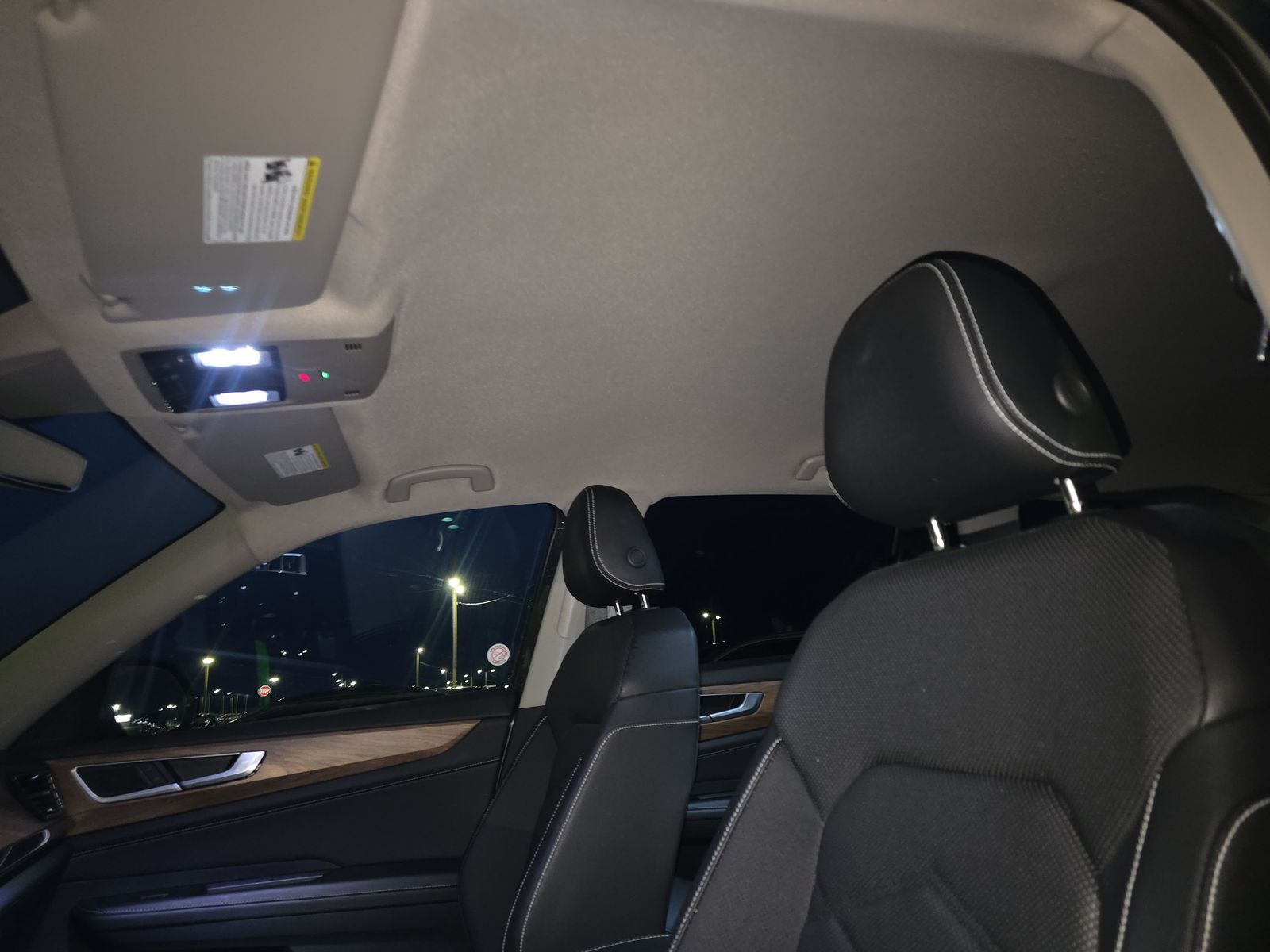 2025 Volkswagen Atlas 2.0T SE AWD