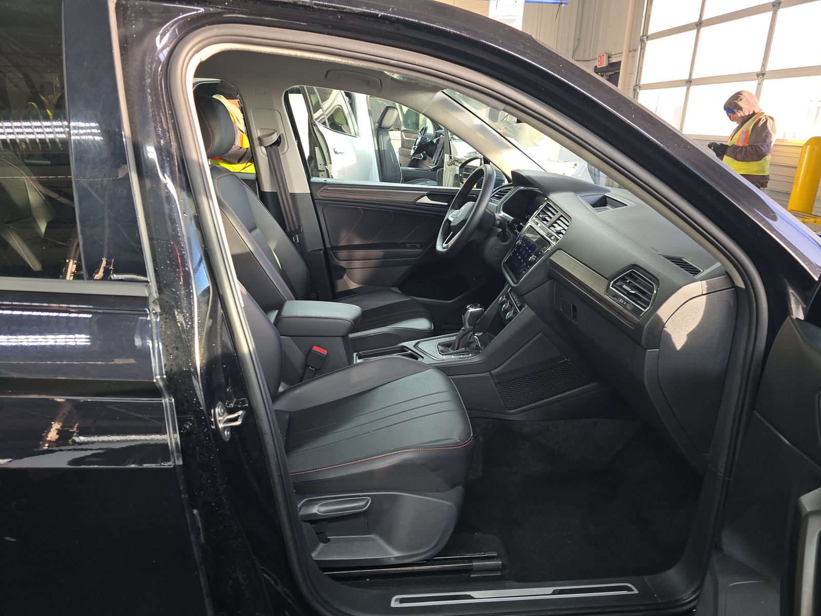 2024 Volkswagen Tiguan 2.0T Wolfsburg Edition FWD