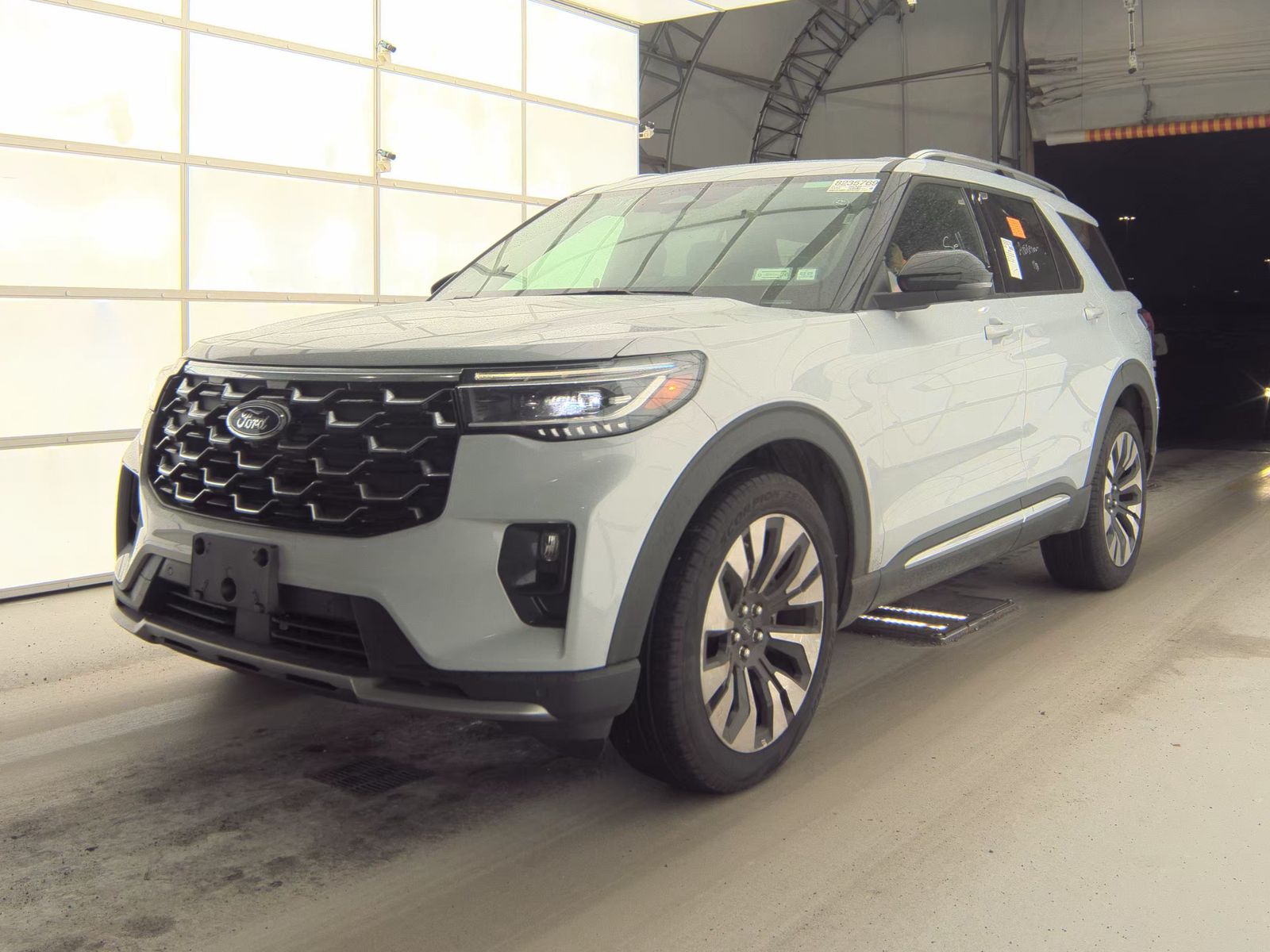 2025 Ford Explorer Platinum AWD