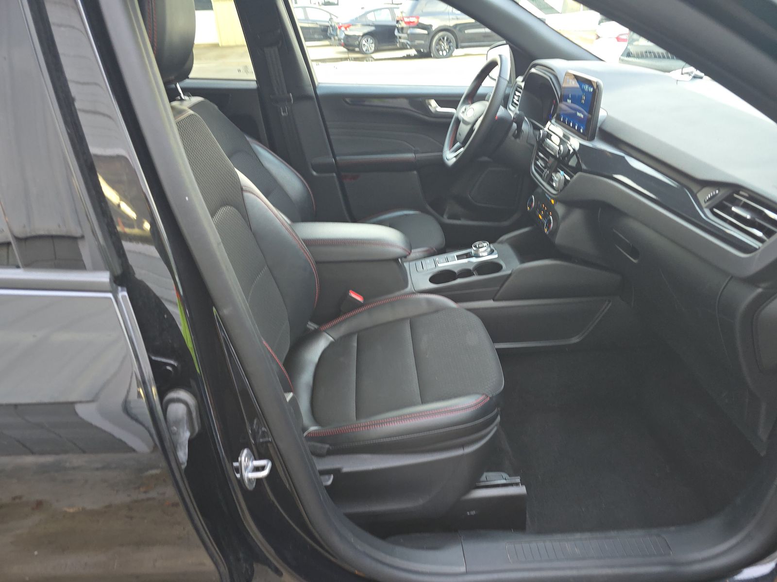 2025 Ford Escape ST-Line AWD