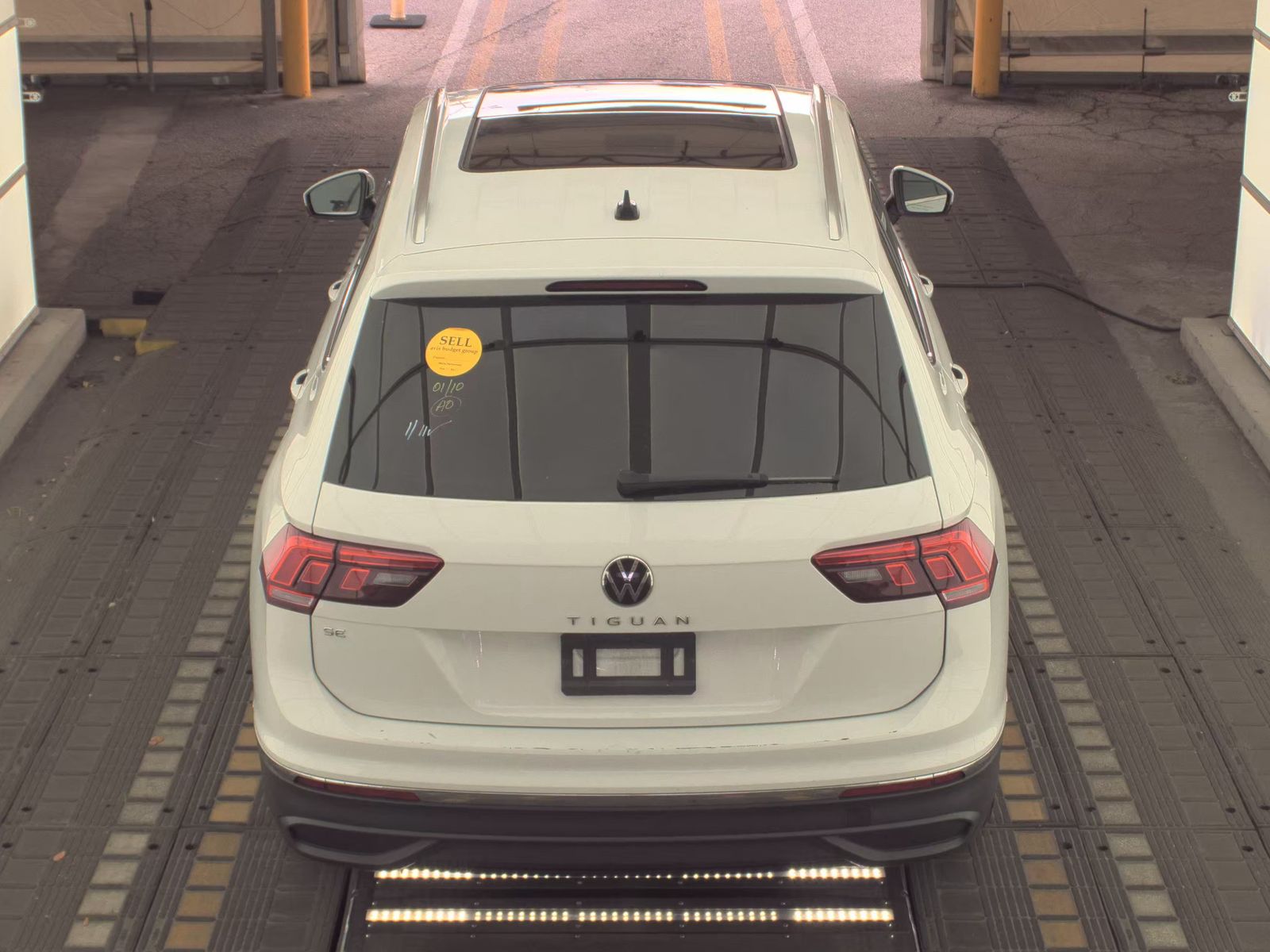 2024 Volkswagen Tiguan 2.0T SE FWD