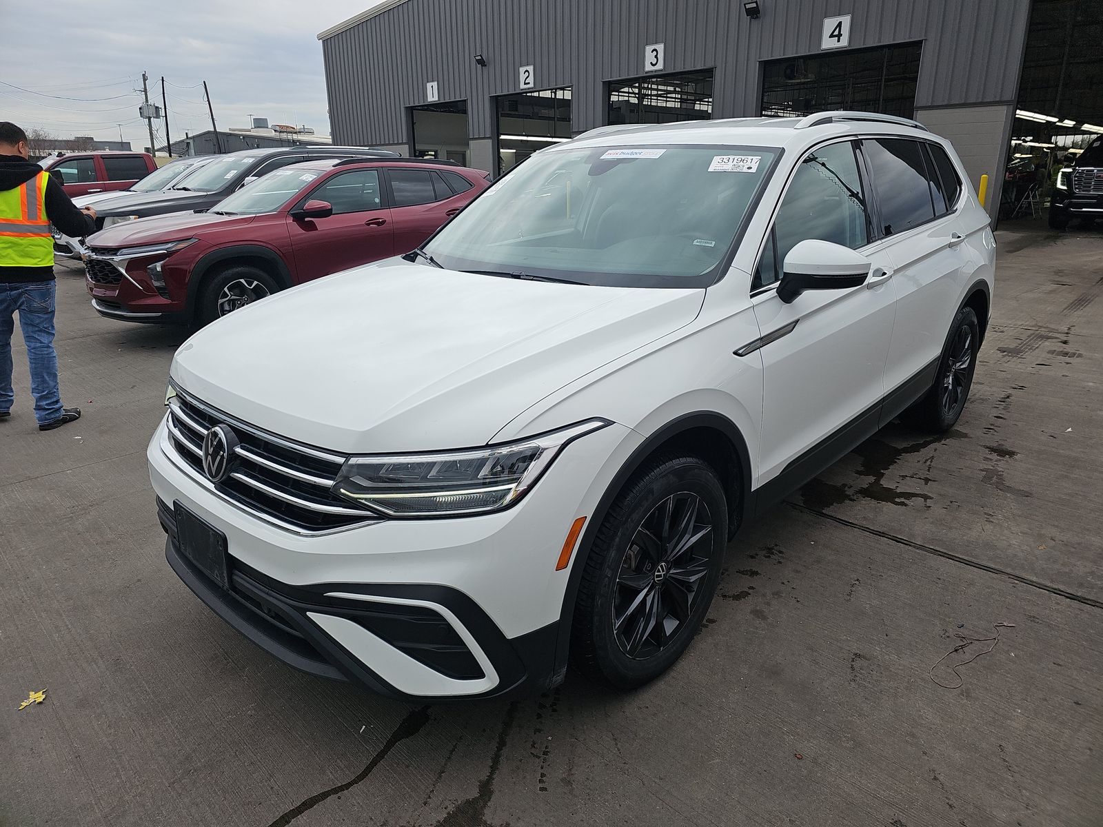 2024 Volkswagen Tiguan 2.0T Wolfsburg Edition FWD