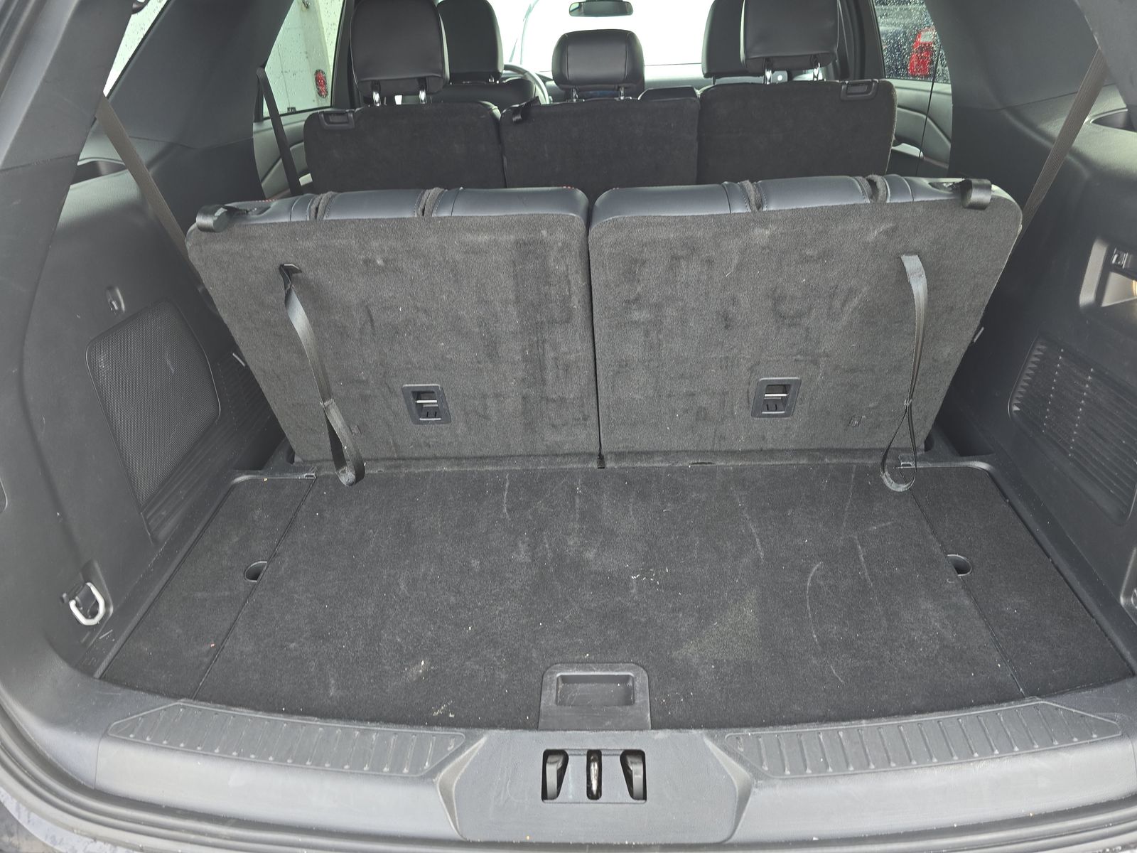 2025 Ford Explorer ST-Line AWD