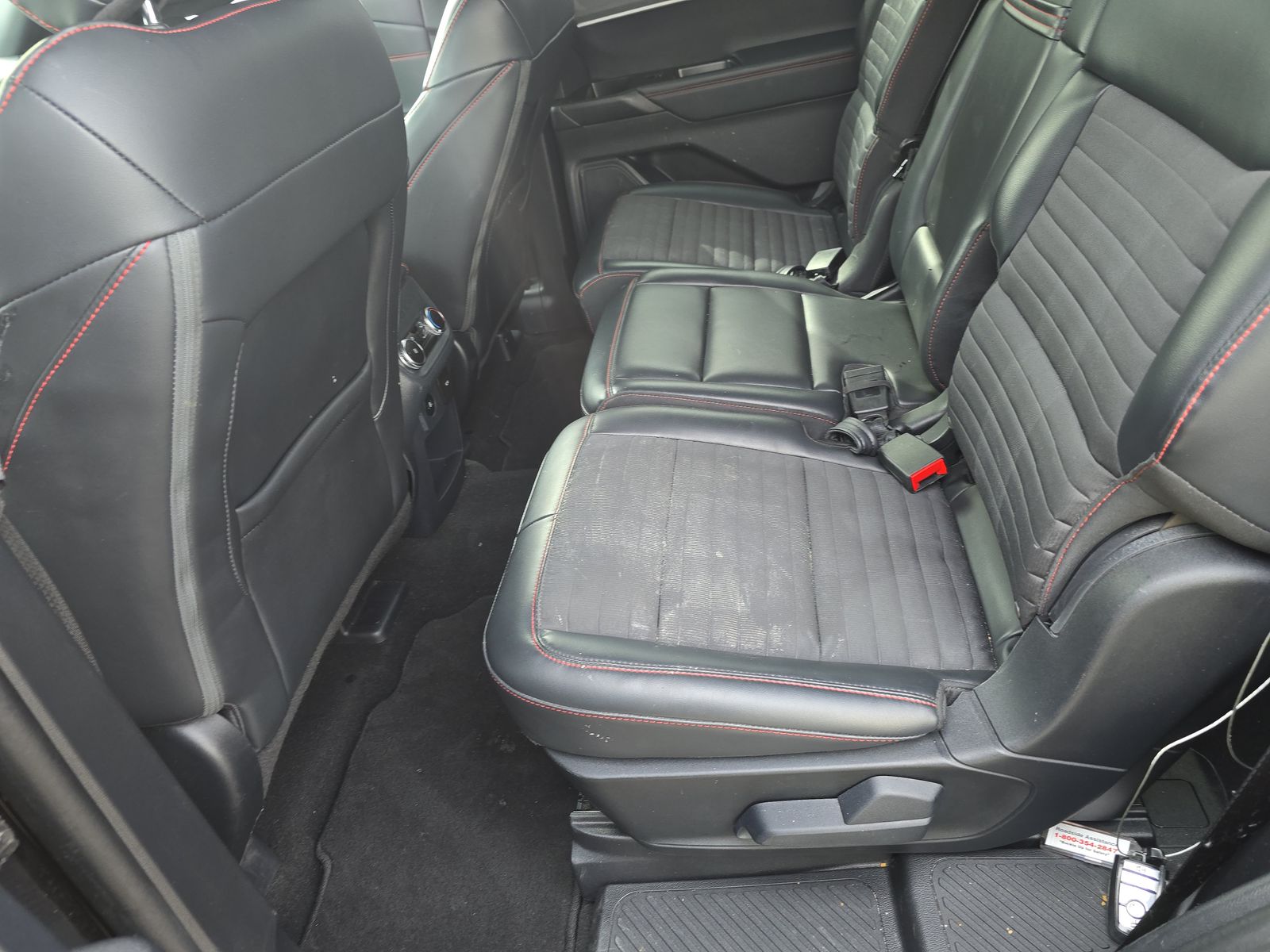 2025 Ford Explorer ST-Line AWD