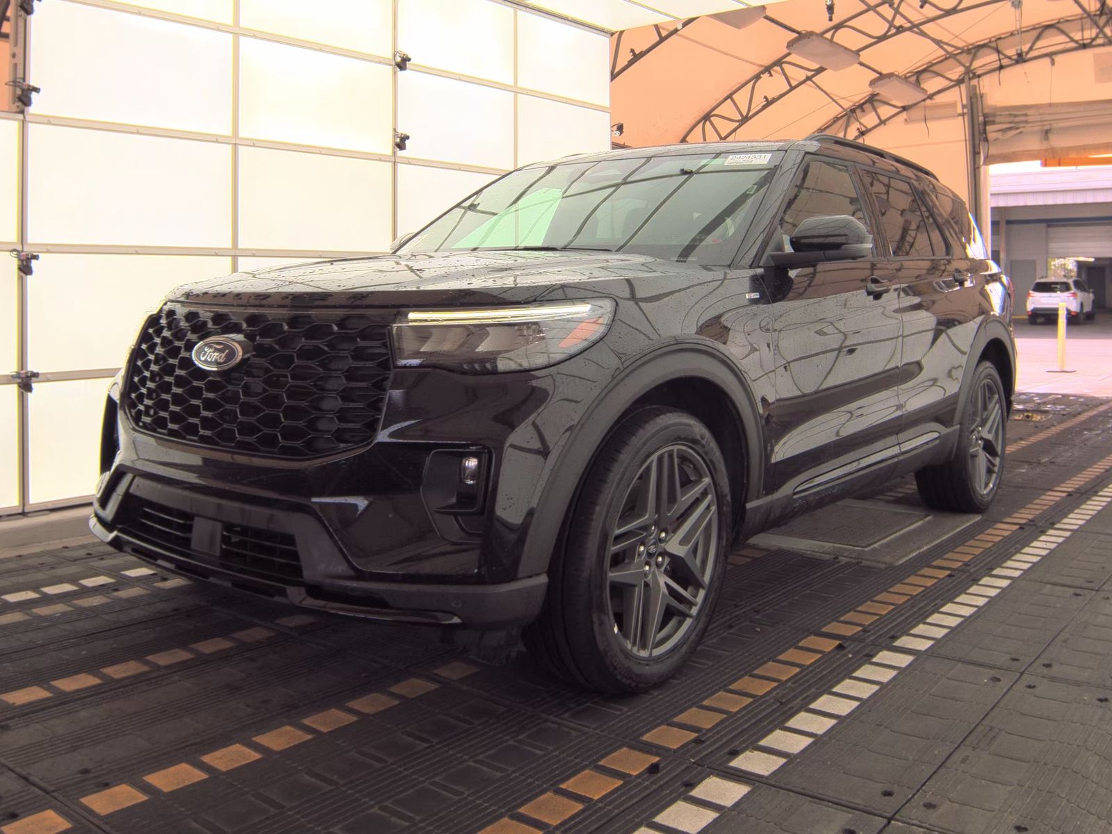 2025 Ford Explorer ST-Line AWD