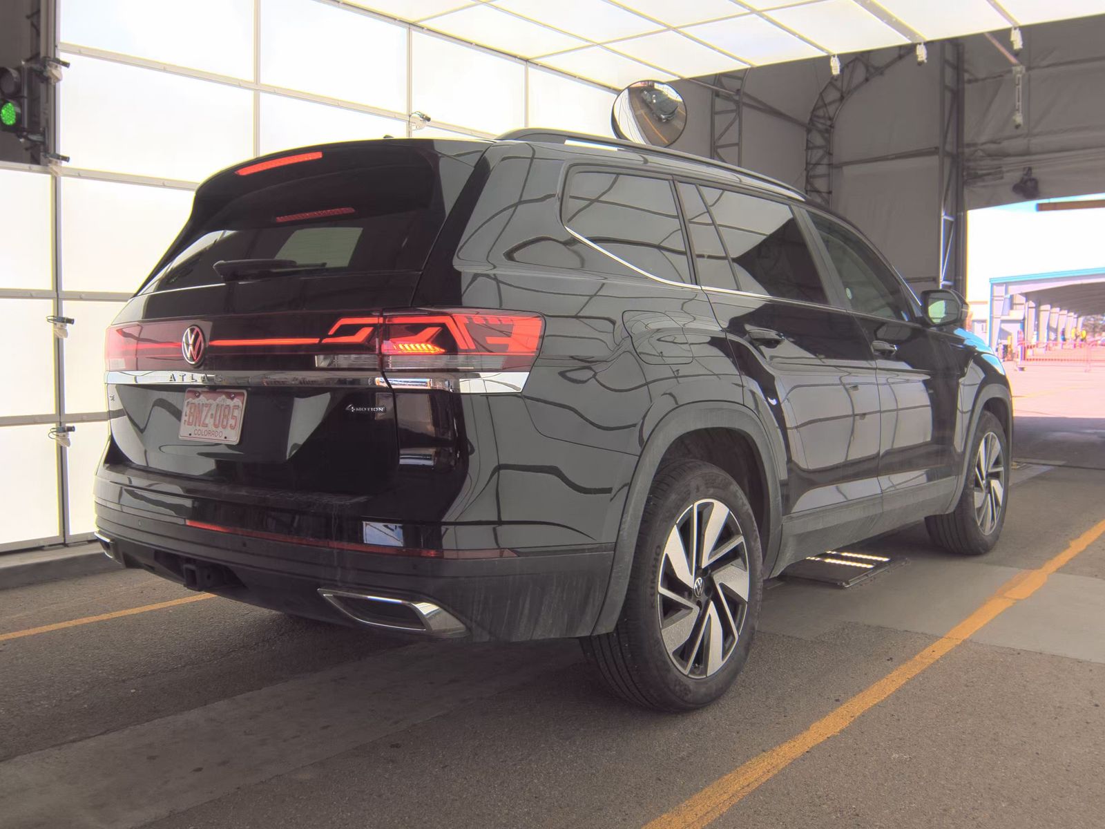 2025 Volkswagen Atlas 2.0T SE AWD