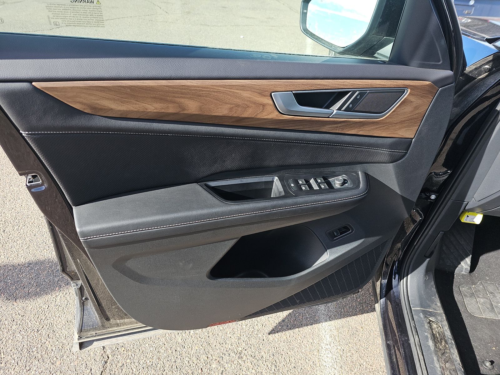 2025 Volkswagen Atlas 2.0T SE AWD