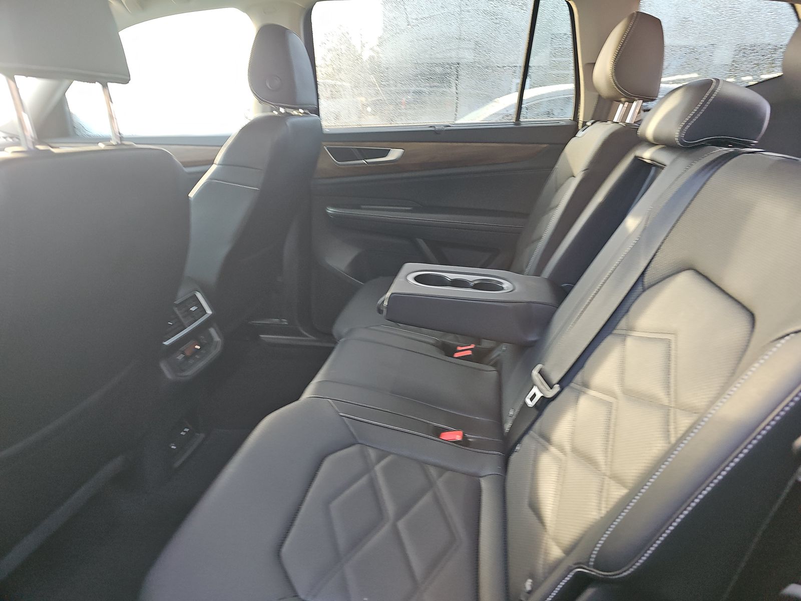 2025 Volkswagen Atlas 2.0T SE AWD