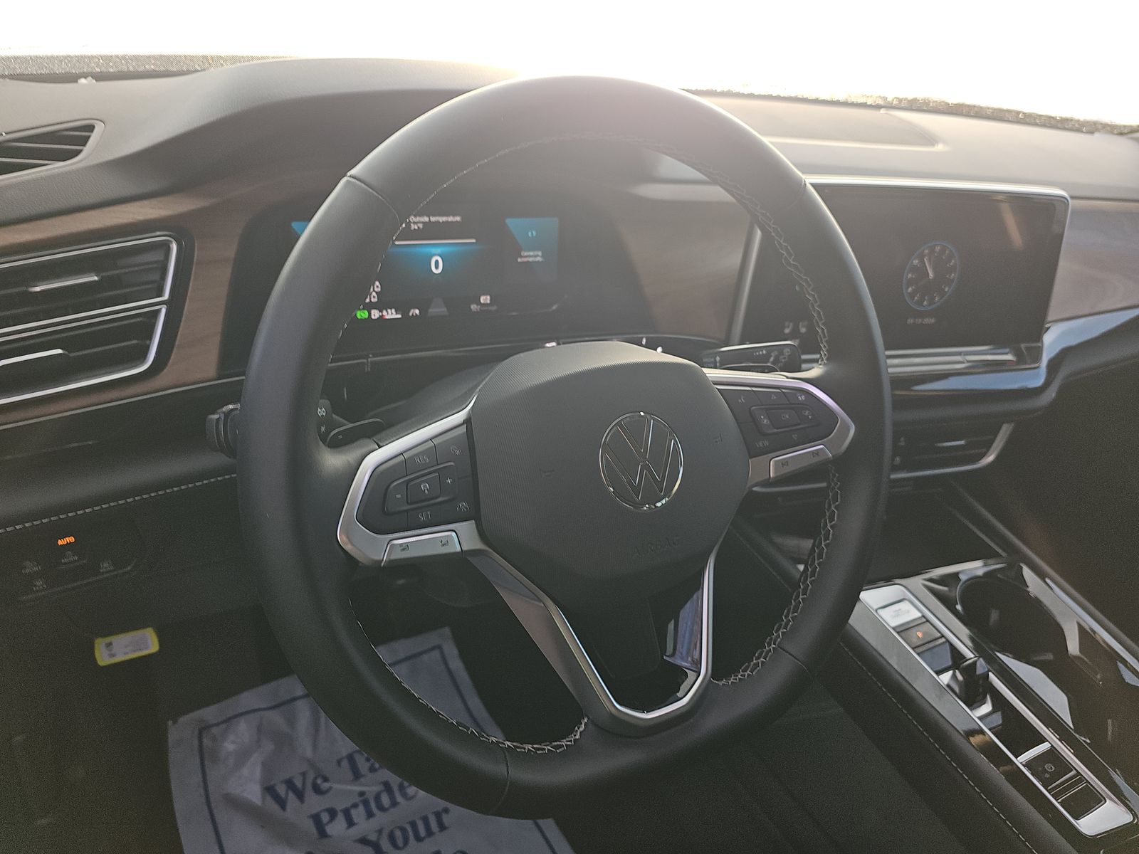 2025 Volkswagen Atlas 2.0T SE AWD