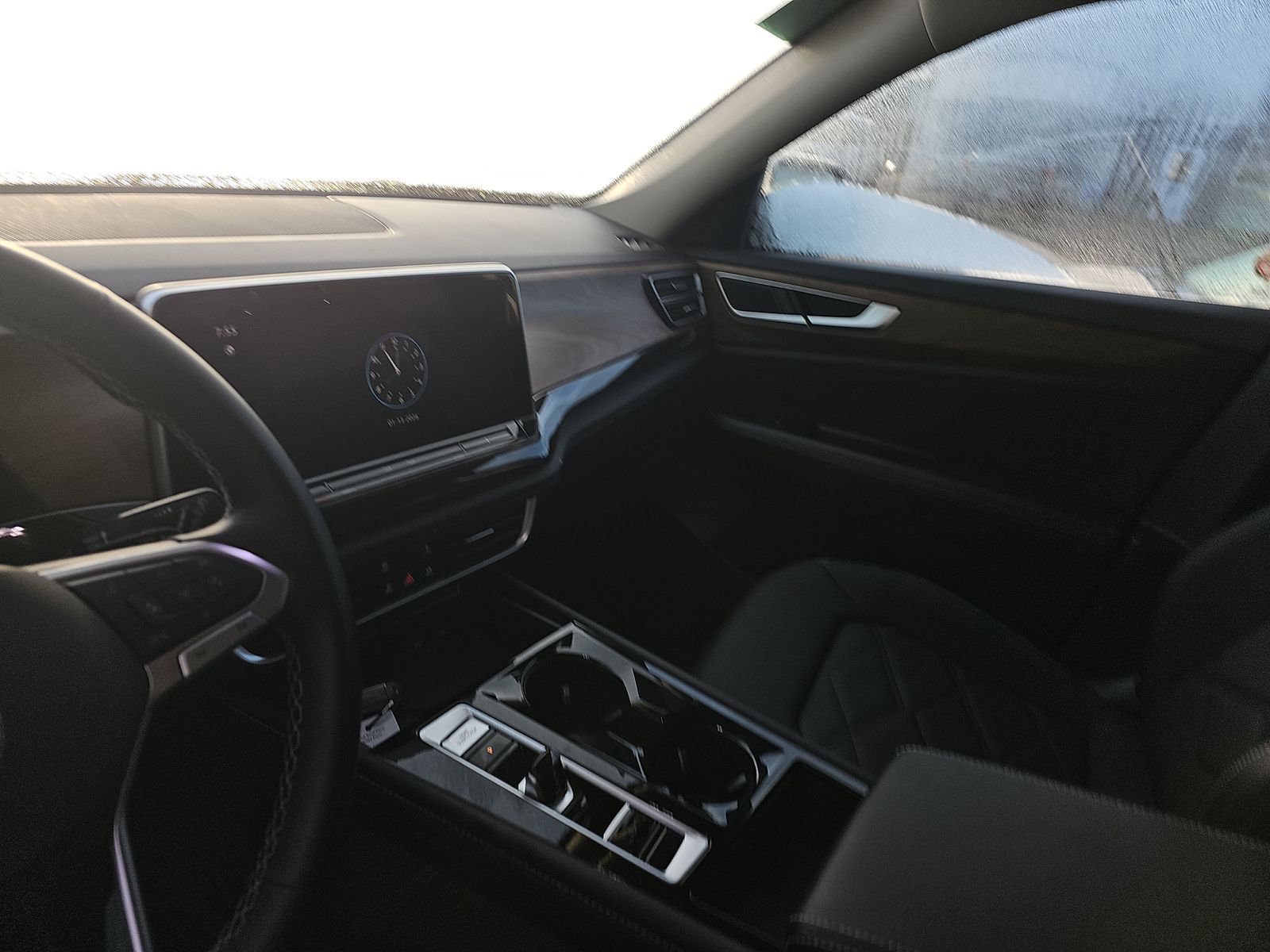 2025 Volkswagen Atlas 2.0T SE AWD