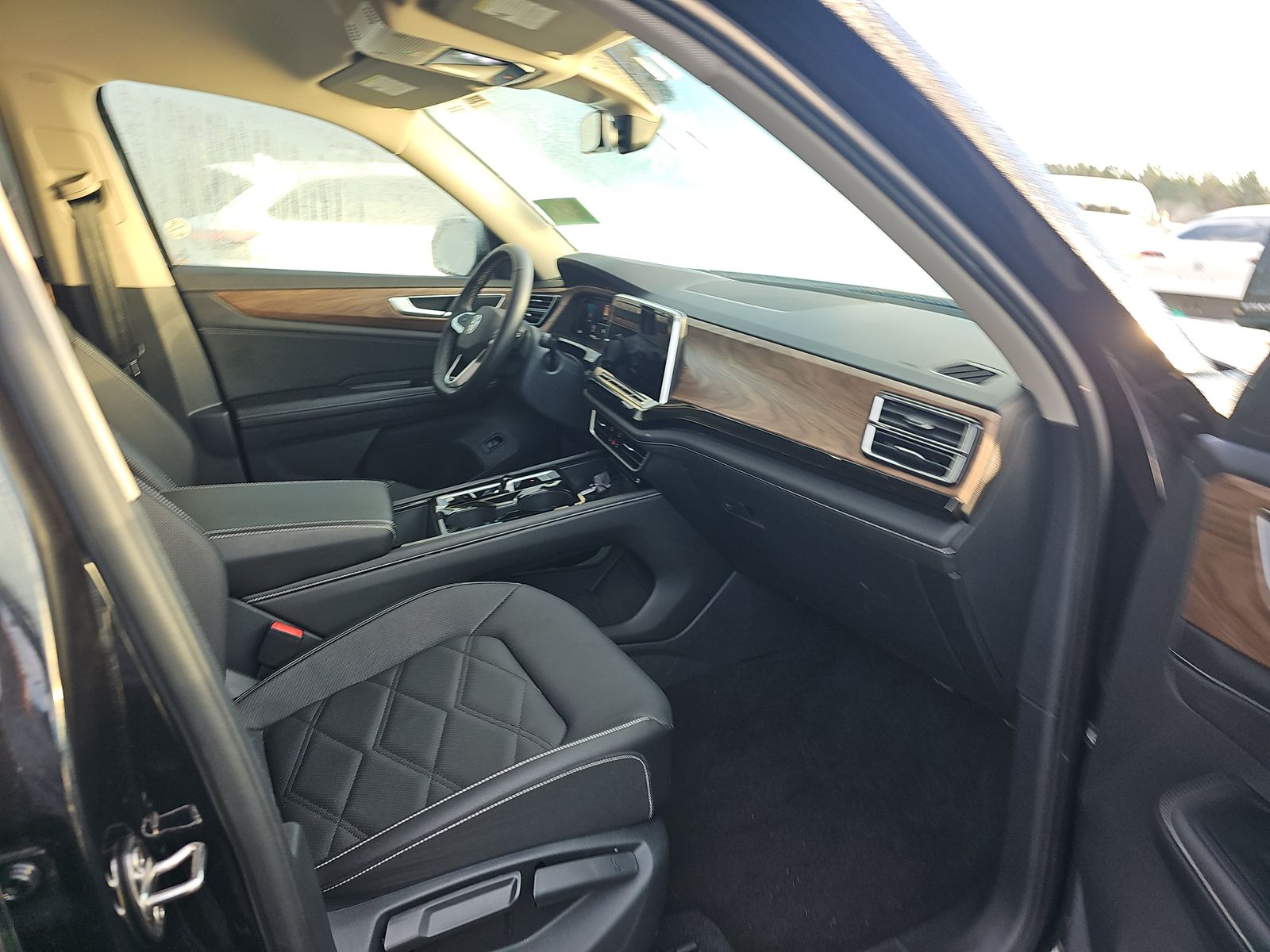 2025 Volkswagen Atlas 2.0T SE AWD