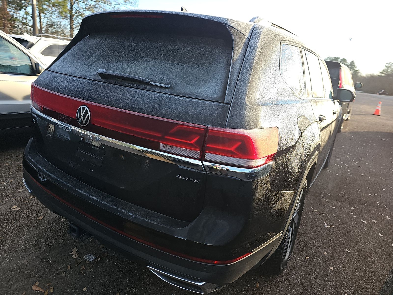 2025 Volkswagen Atlas 2.0T SE AWD