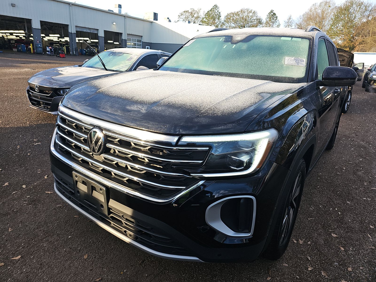 2025 Volkswagen Atlas 2.0T SE AWD