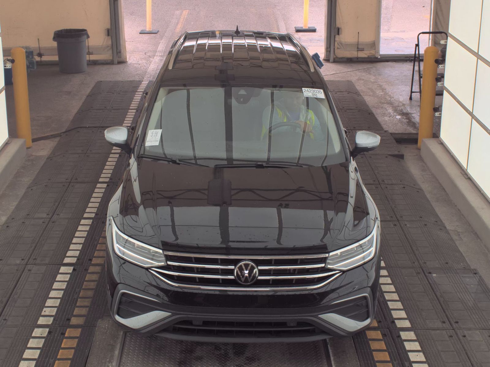 2024 Volkswagen Tiguan 2.0T Wolfsburg Edition FWD