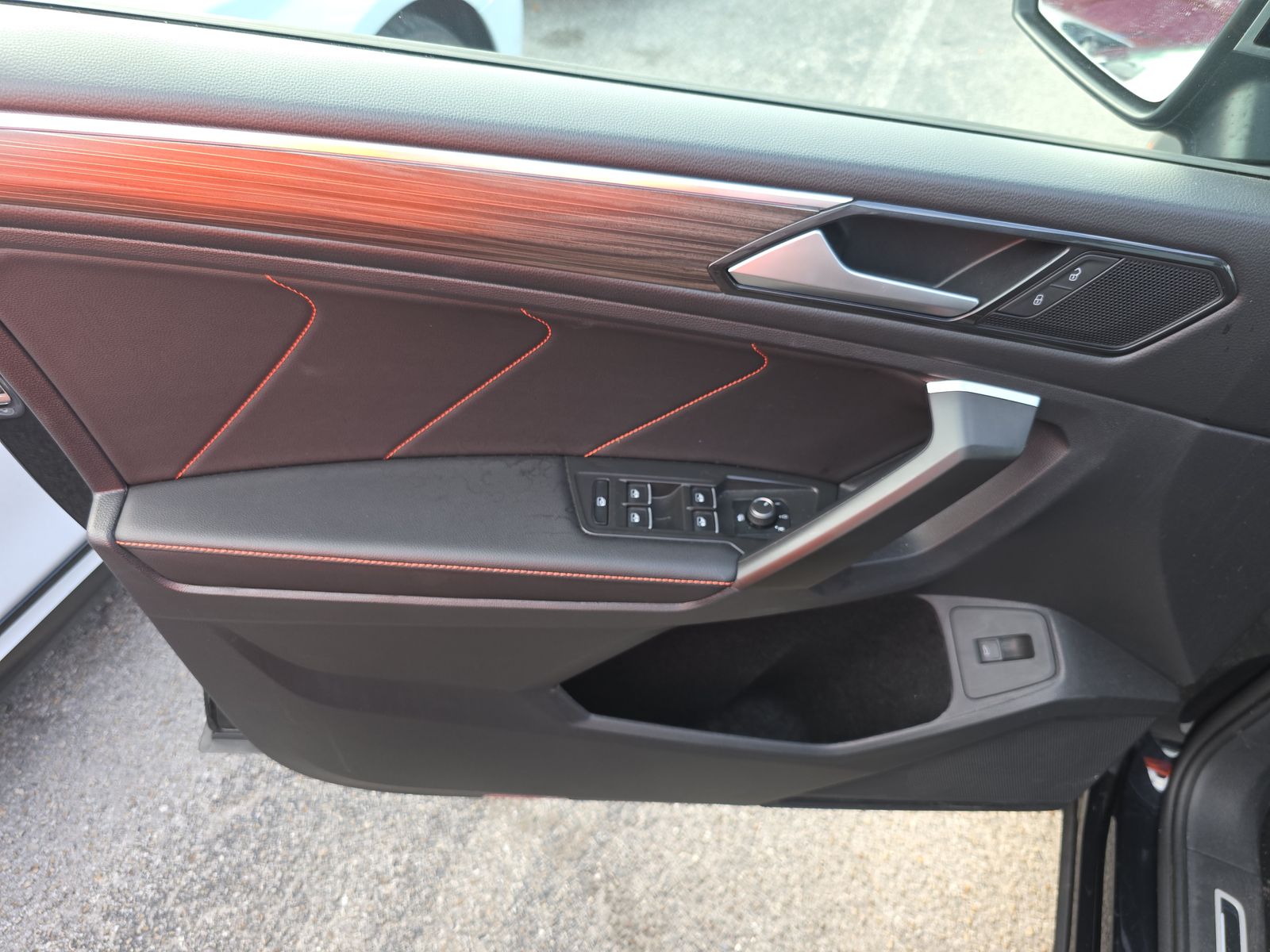 2024 Volkswagen Tiguan 2.0T Wolfsburg Edition FWD