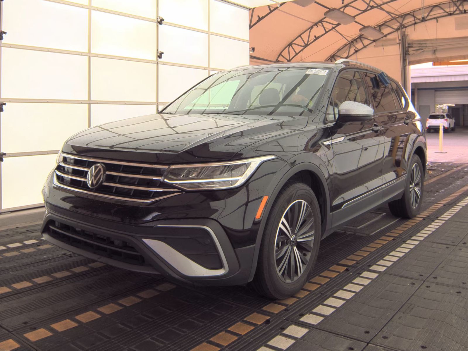 2024 Volkswagen Tiguan 2.0T Wolfsburg Edition FWD