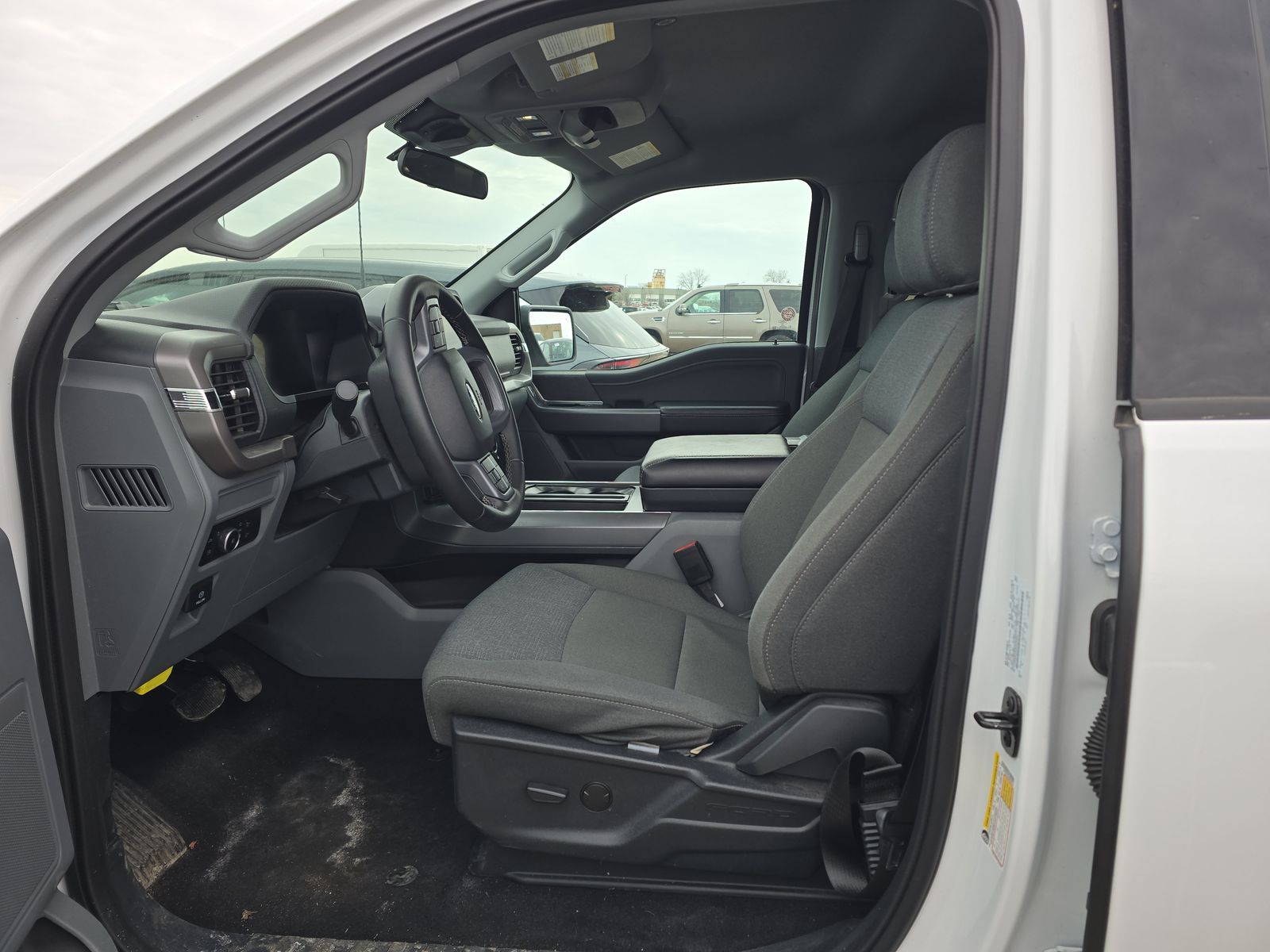 2025 Ford F-150 Hybrid XLT AWD