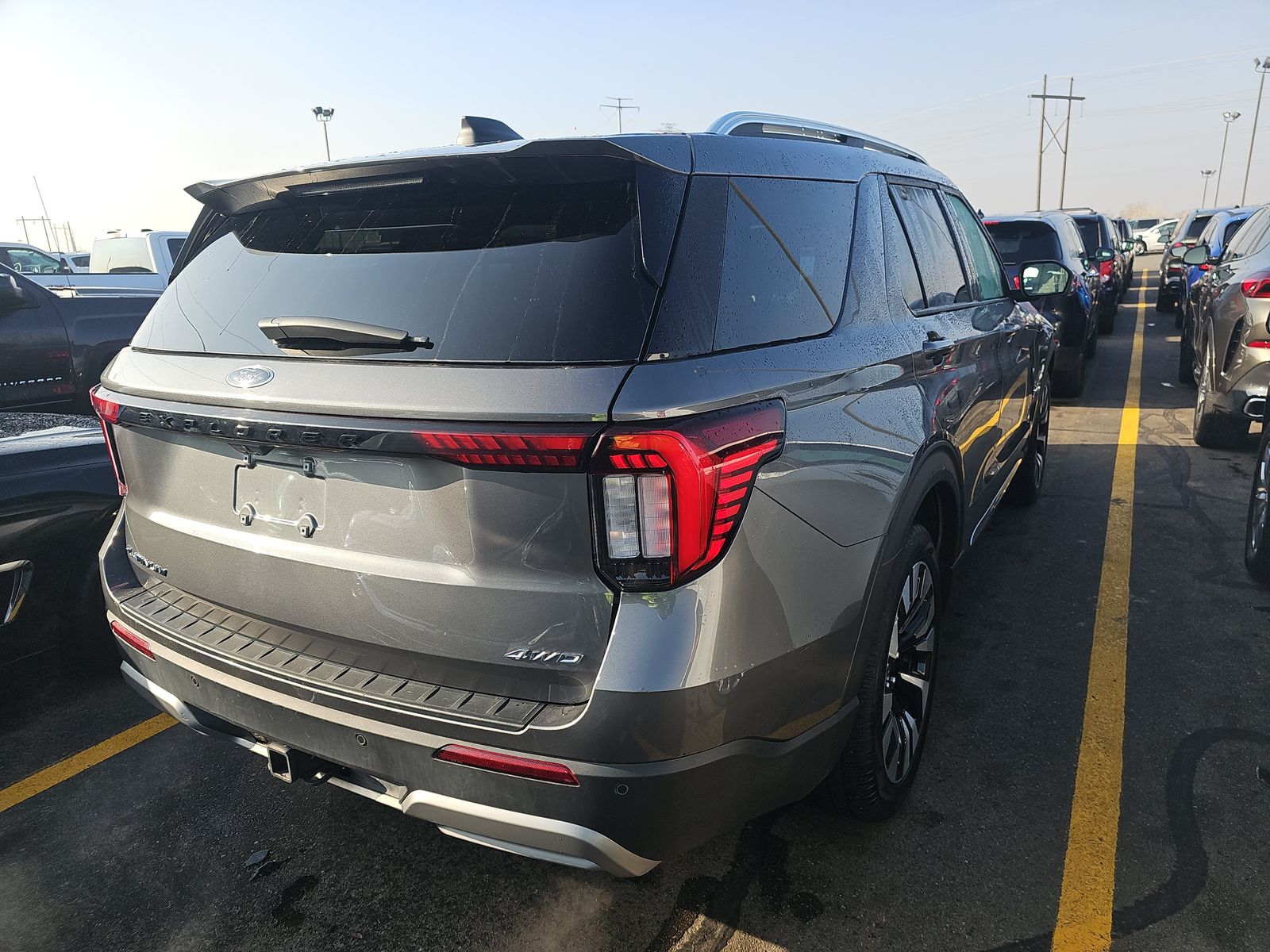 2025 Ford Explorer Platinum AWD