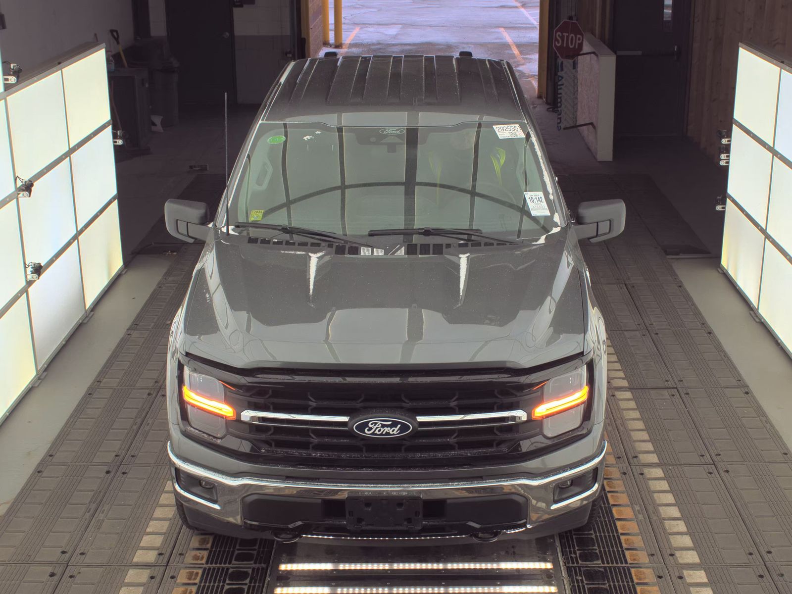 2025 Ford F-150 Hybrid XLT AWD