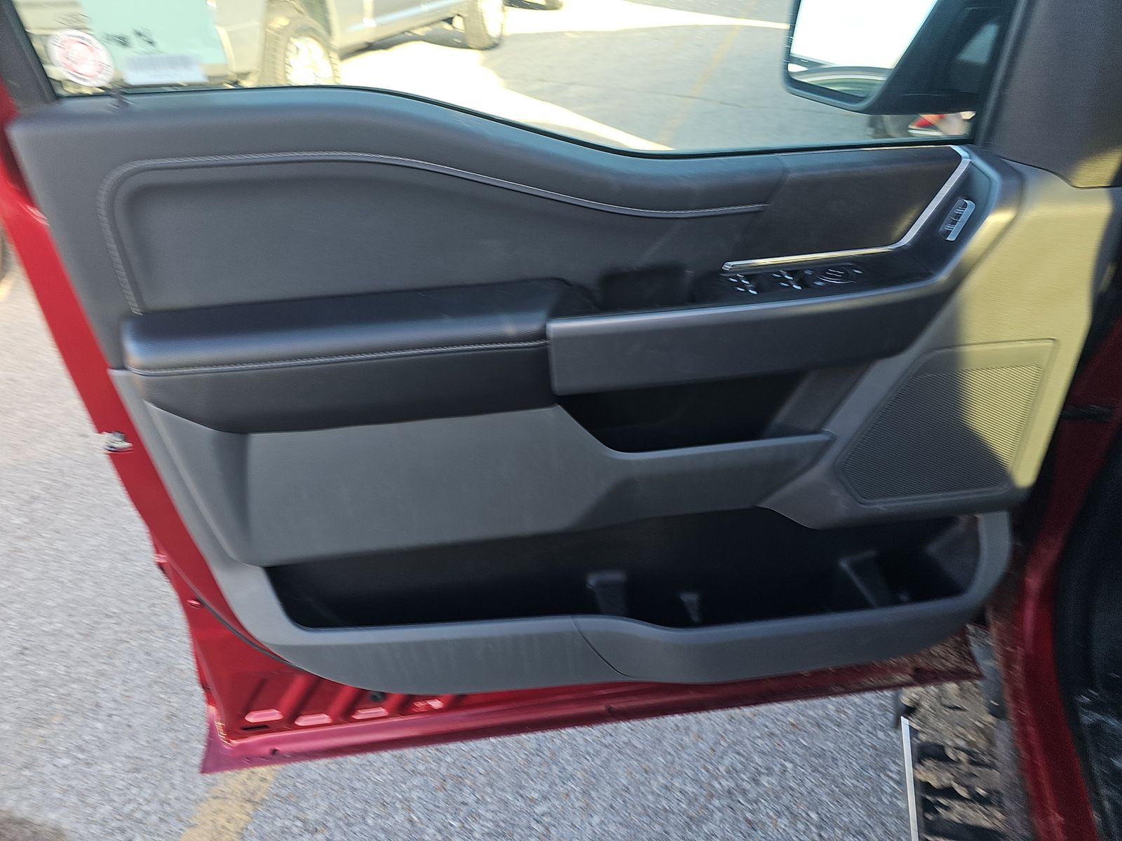 2025 Ford F-150 Hybrid XLT AWD